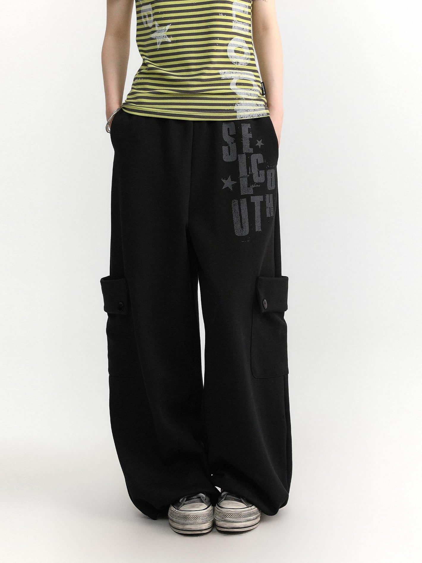 atrandom Black Letter Print Big Pockets Women&