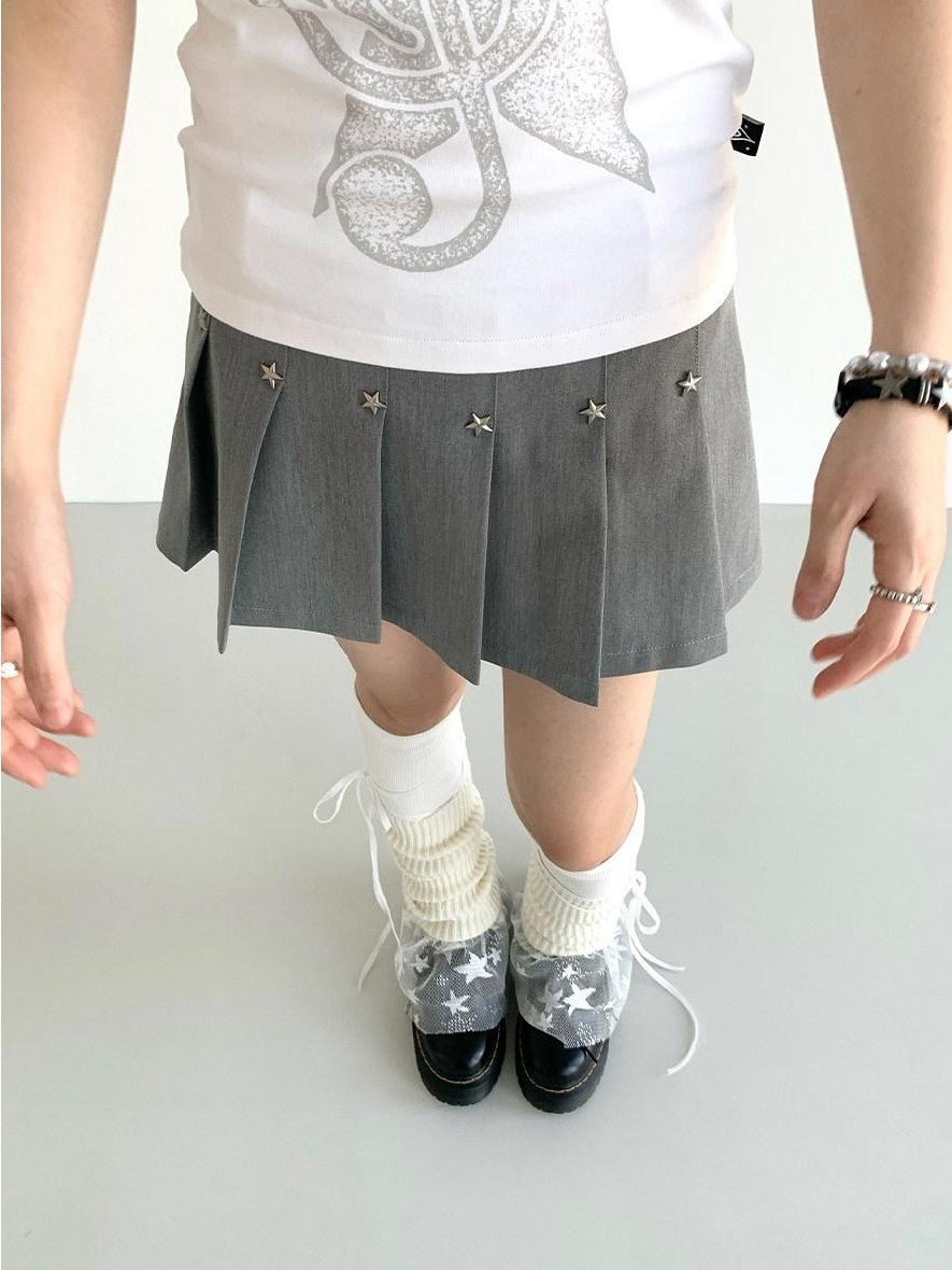atrandom Black Star Stud Lace Up Pleated Women&