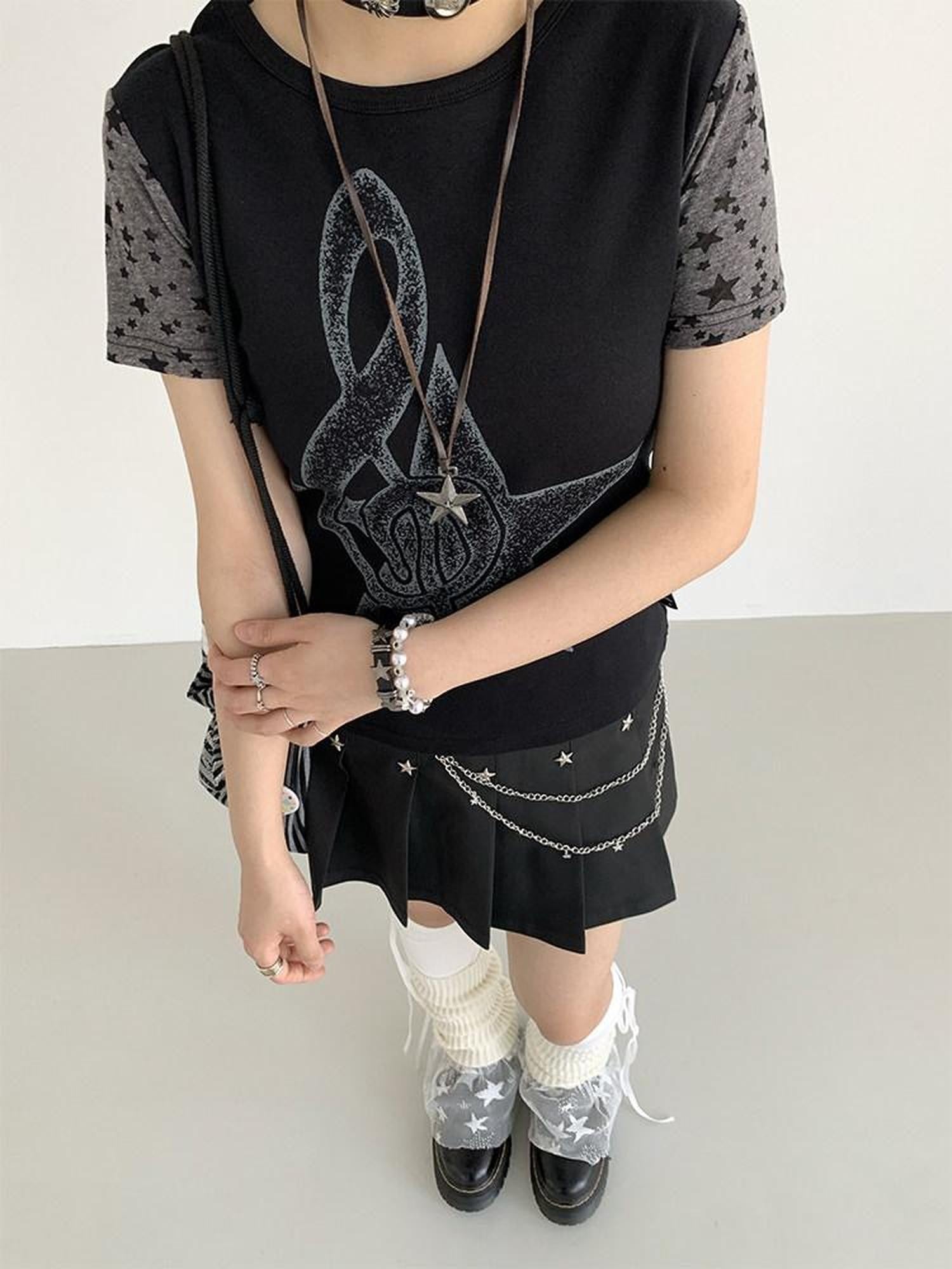 atrandom Black Star Stud Lace Up Pleated Women&