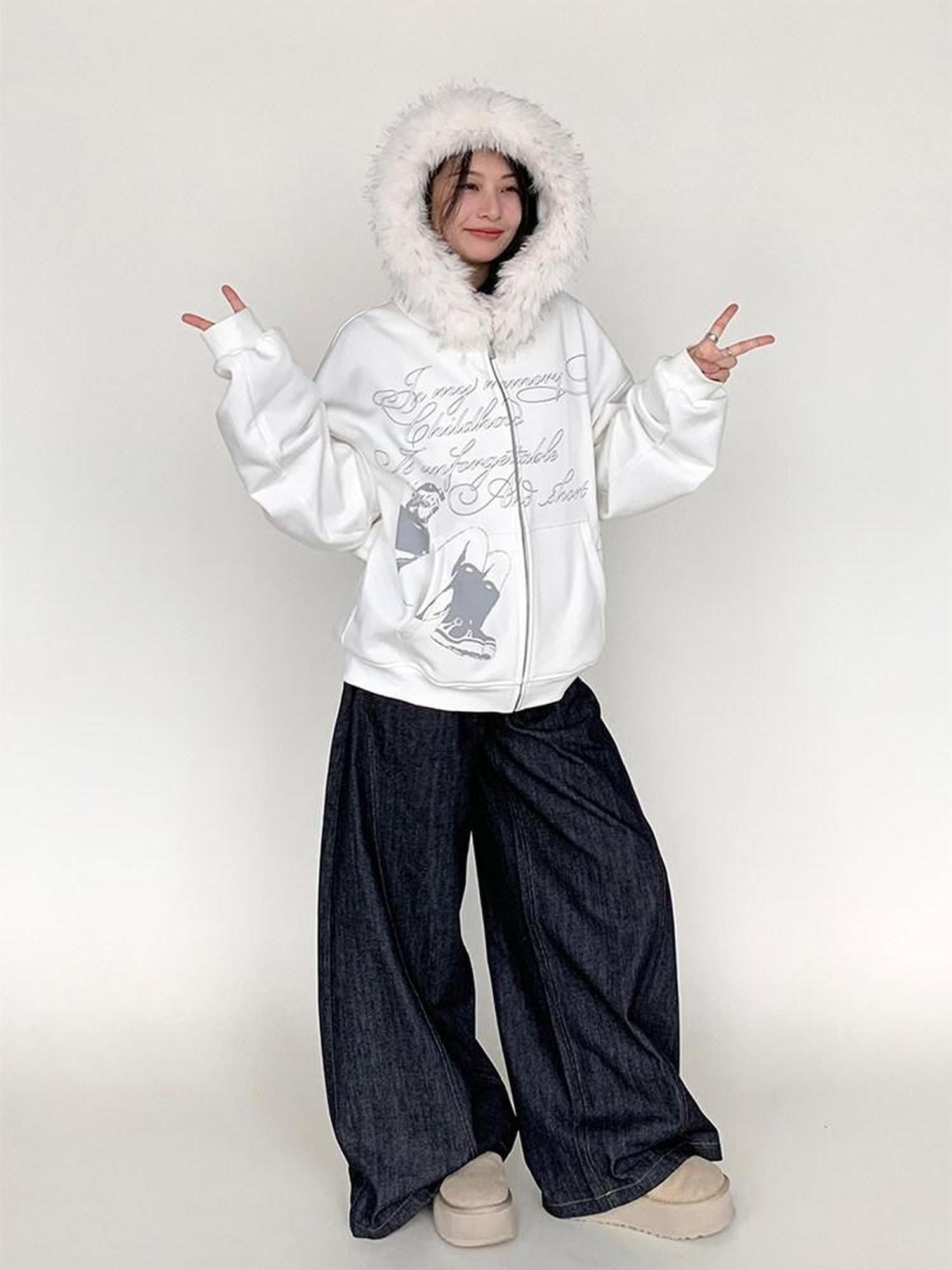 atrandom Gray Allover Letter Print Fur Trim Fleece Women&