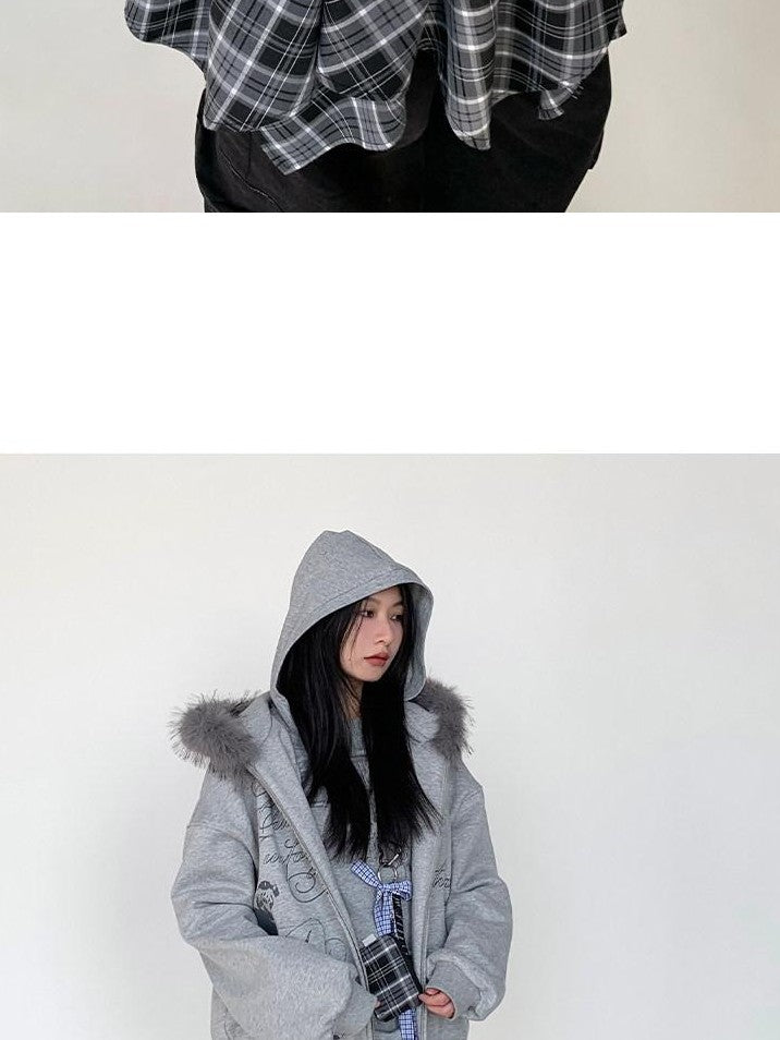 atrandom Gray Allover Letter Print Fur Trim Fleece Women&