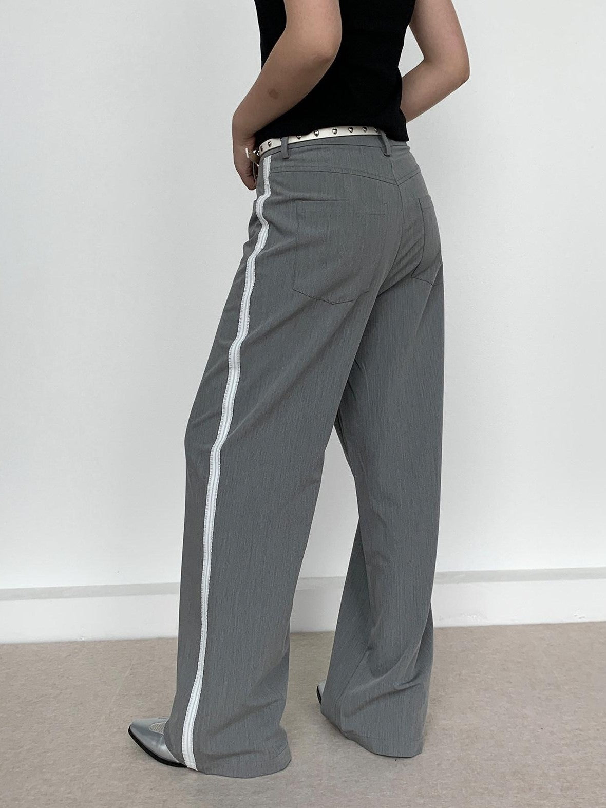 atrandom Grey Lace Trim Low Rise Straight Women&