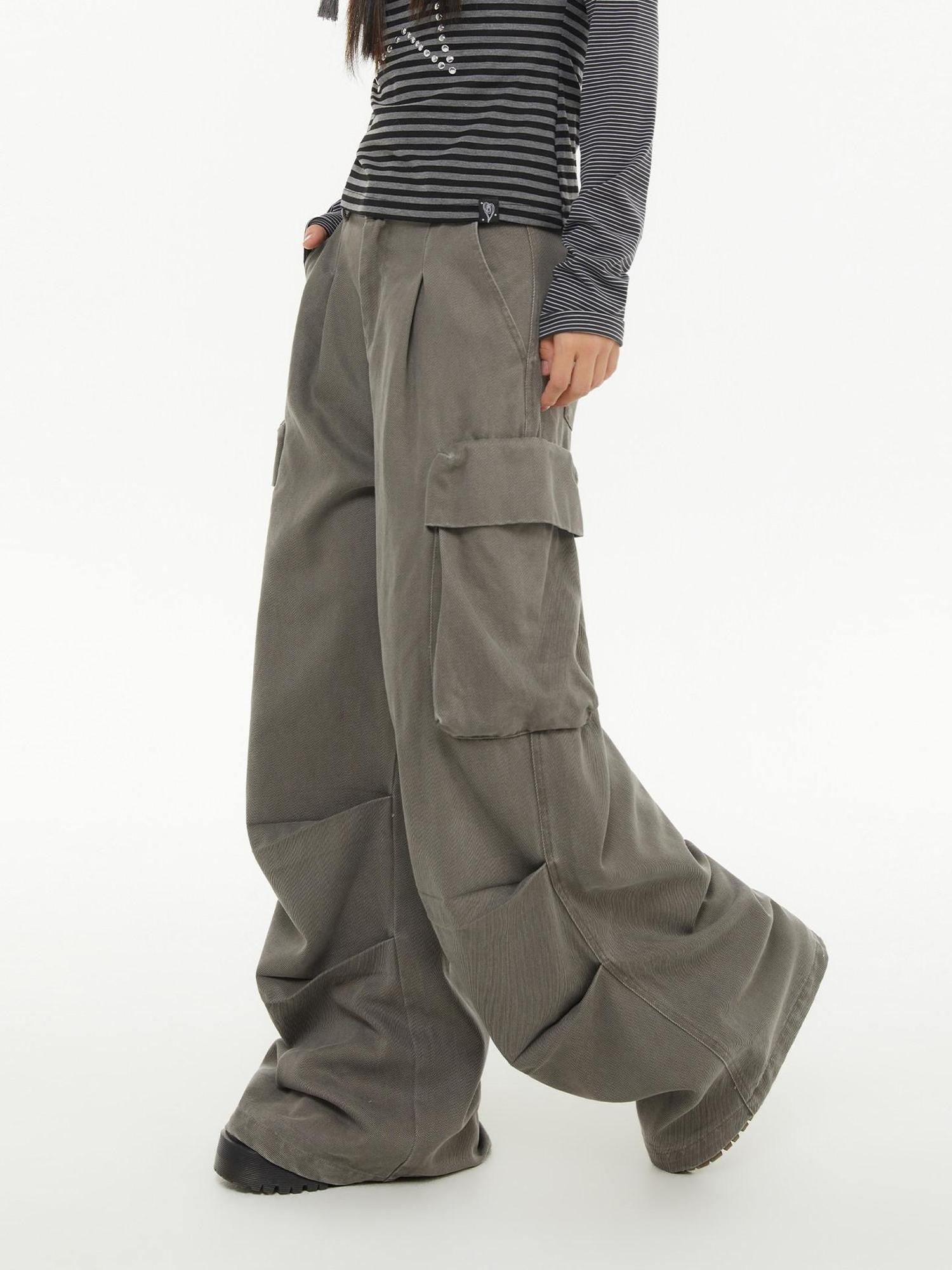 atrandom Pleated Multi Pocket Washed Cargo Women&