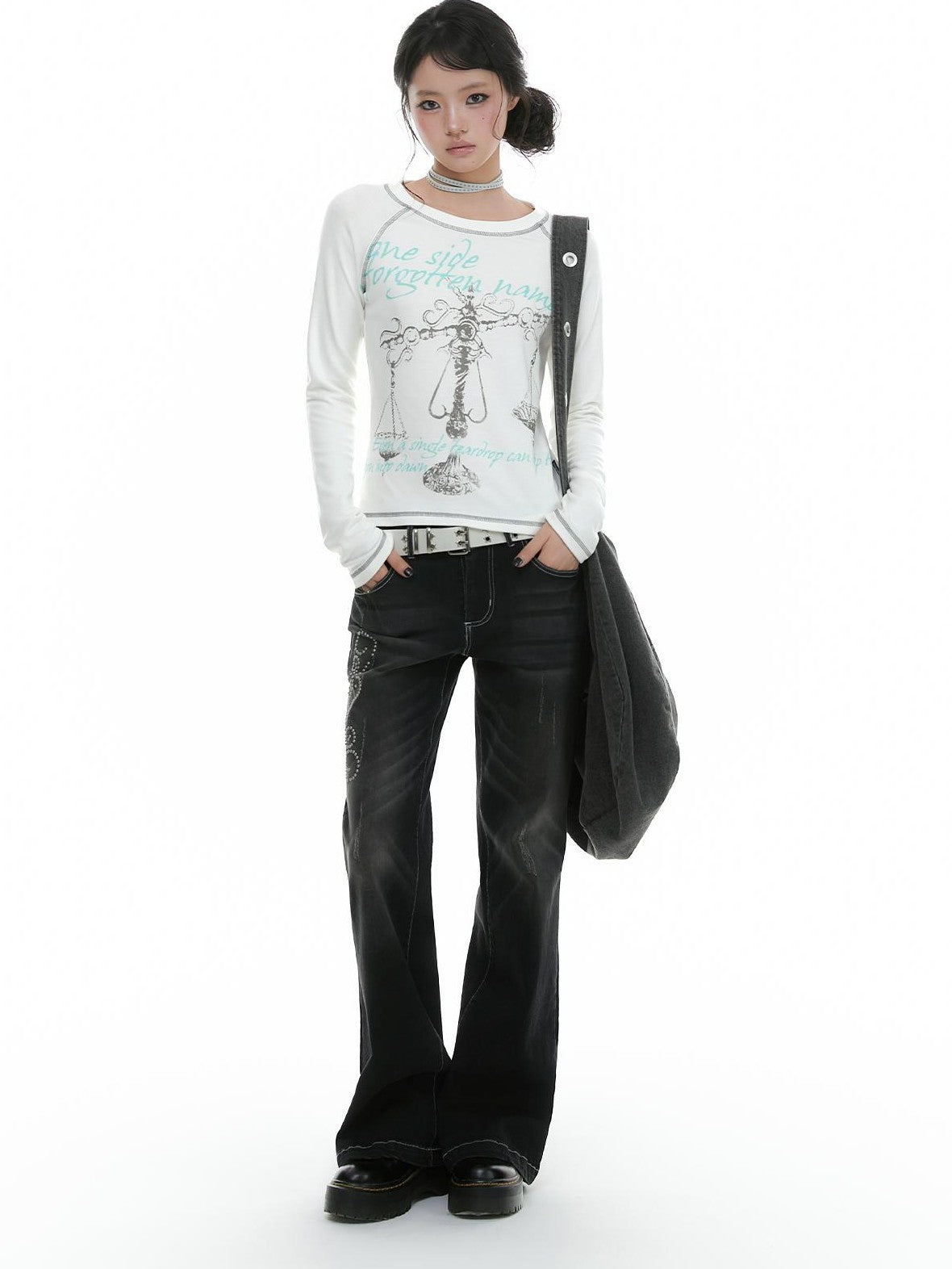 atrandom Rhinestone Studded Topstitched Black Wash Women&