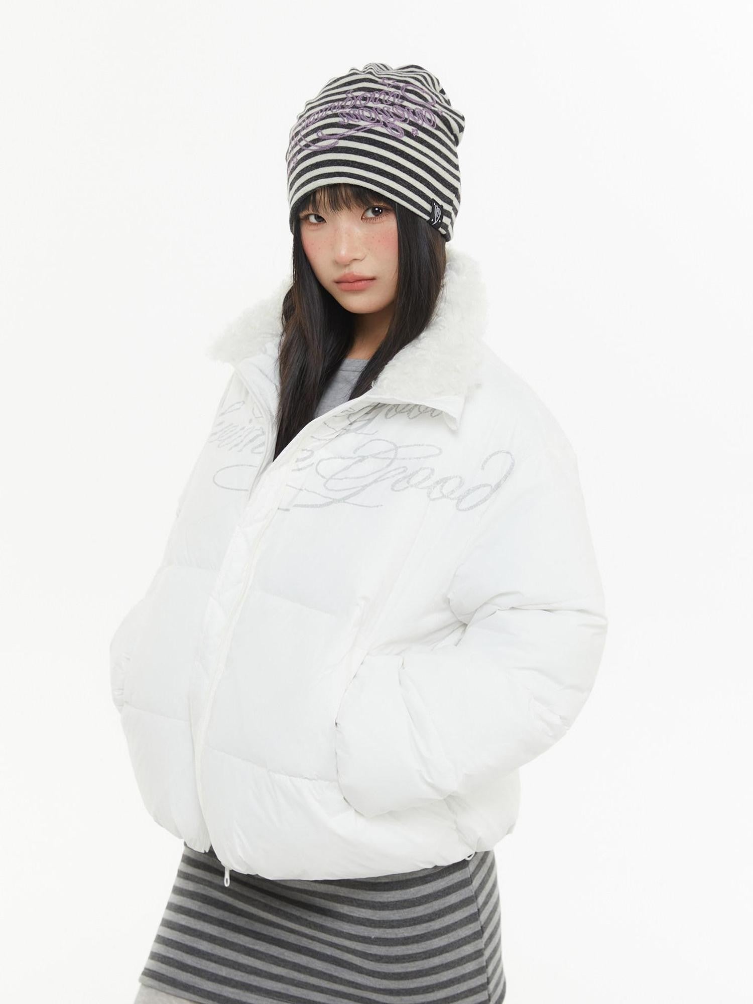 atrandom Striped Chain Embroidered Slouchy Casual Commuter Women&