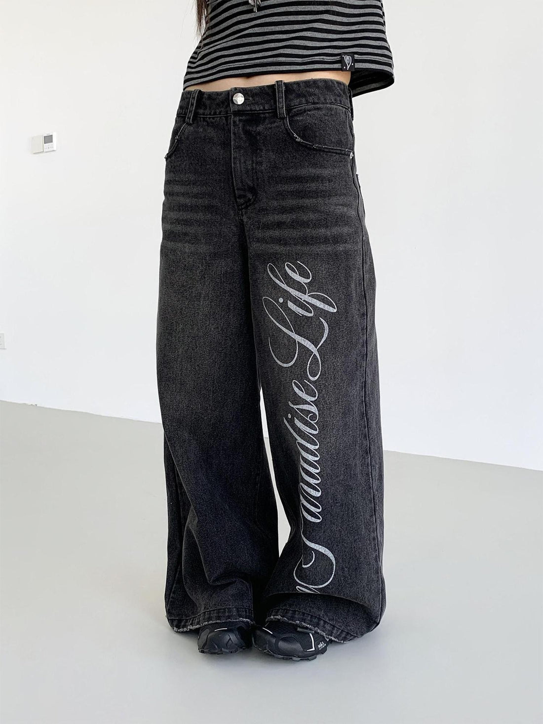 atrandom Washed Black Distressed Lettering Print Women&