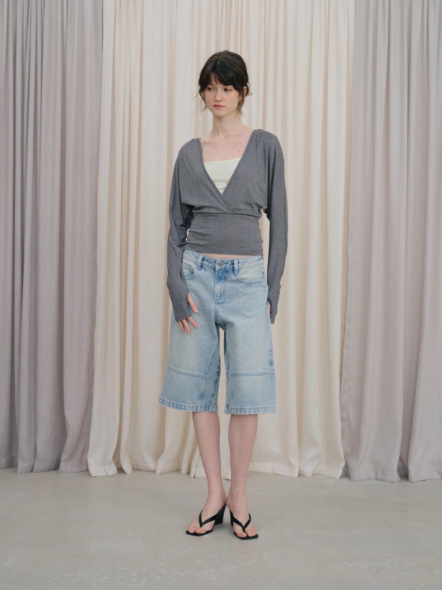 DKZ OFFICIAL Gray Colorblock Batwing Sleeve Women&