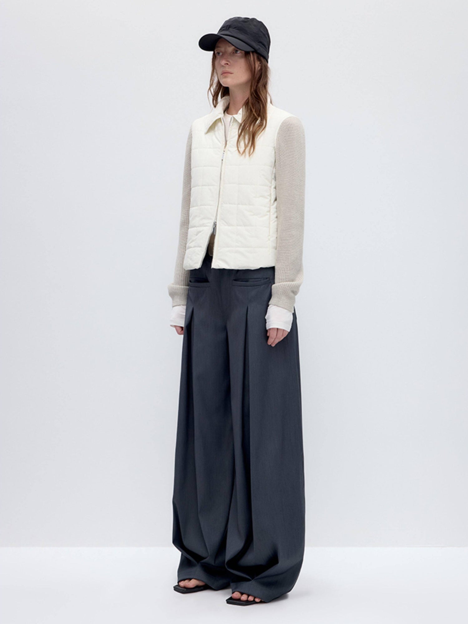 RUN TO THE FUTURE Pleated Low Waist Minimalist Loose Fit Women Vintage Green Wide-Leg Pants