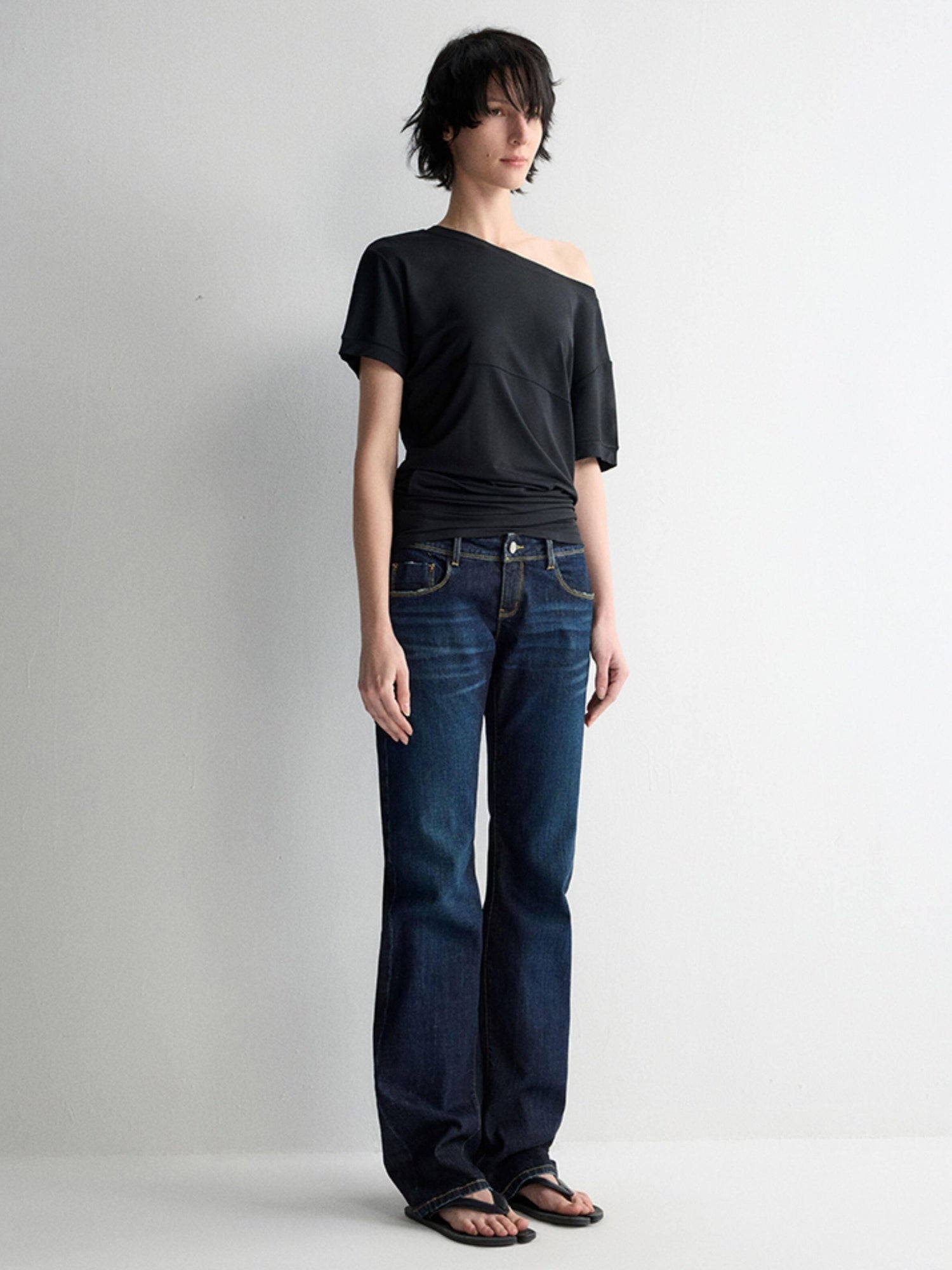 RUN TO THE FUTURE Durable Low Rise Slim Fit Casual Dark Denim Zipper Fly No Stretch Straight Jeans