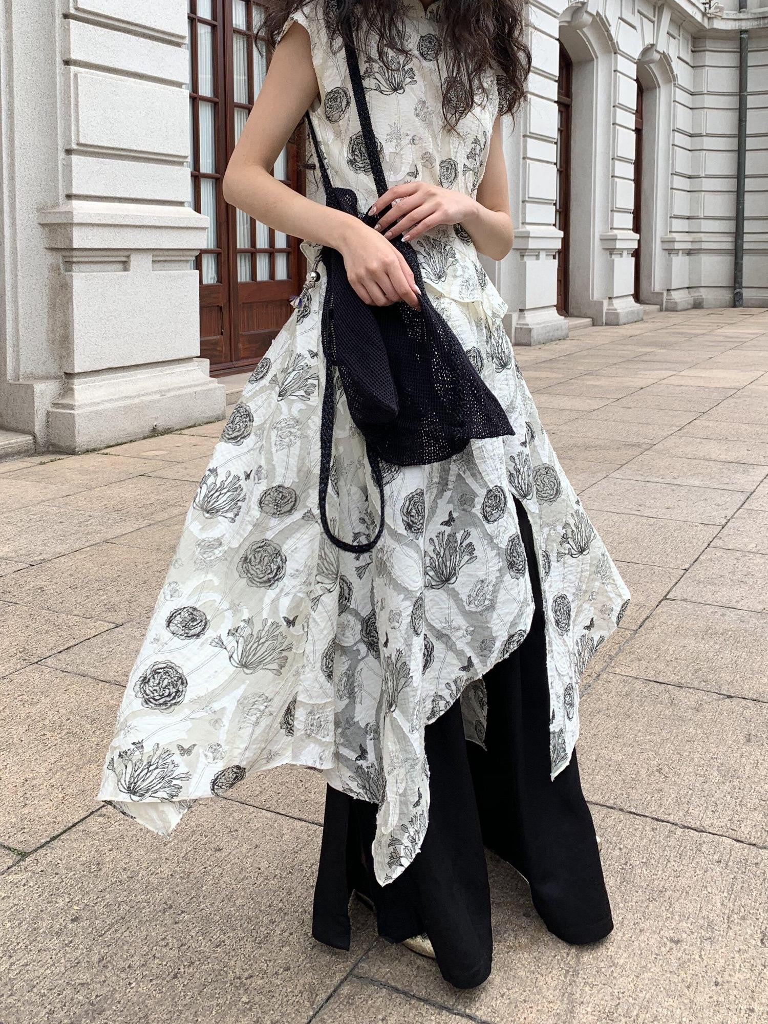 Dorydory Ivory Cutwork Stand Collar Asymmetric Hem Women&