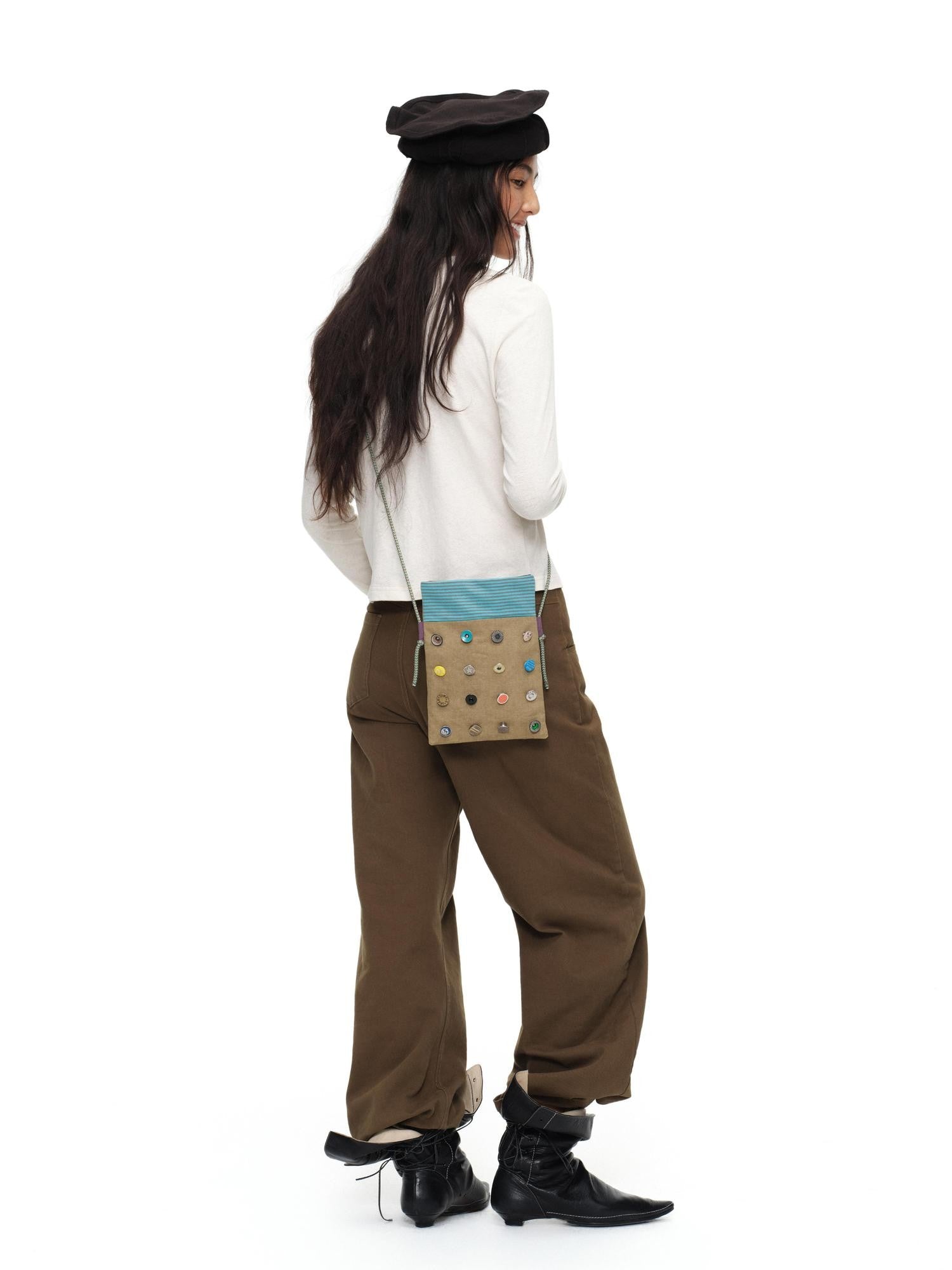 oinimi Khaki Stripe Button Badge Studded Square Women&