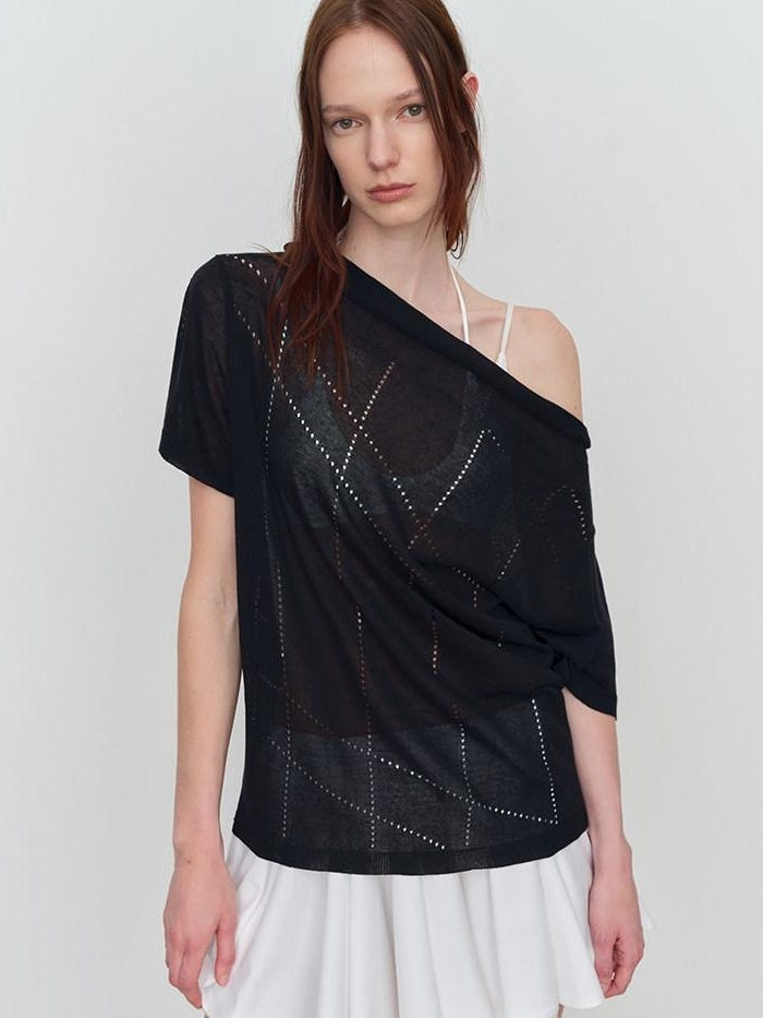RUN TO THE FUTURE Viscose Knit Loose Cutout Slanted Neck Black Cross Print Short Sleeve T-Shirts