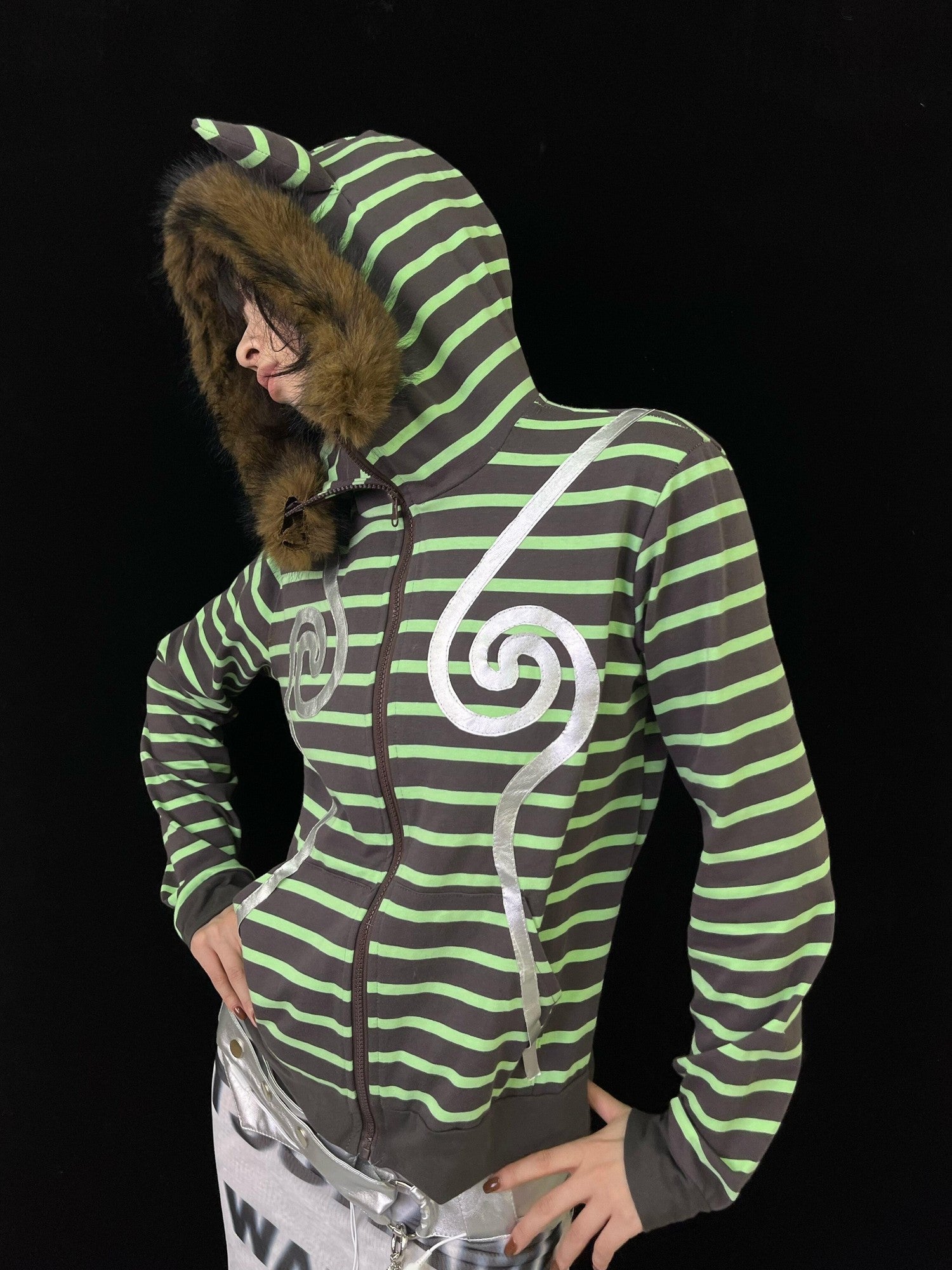 Ttsunami Silver Swirl Striped Fur Collar Zipper Slim Women&