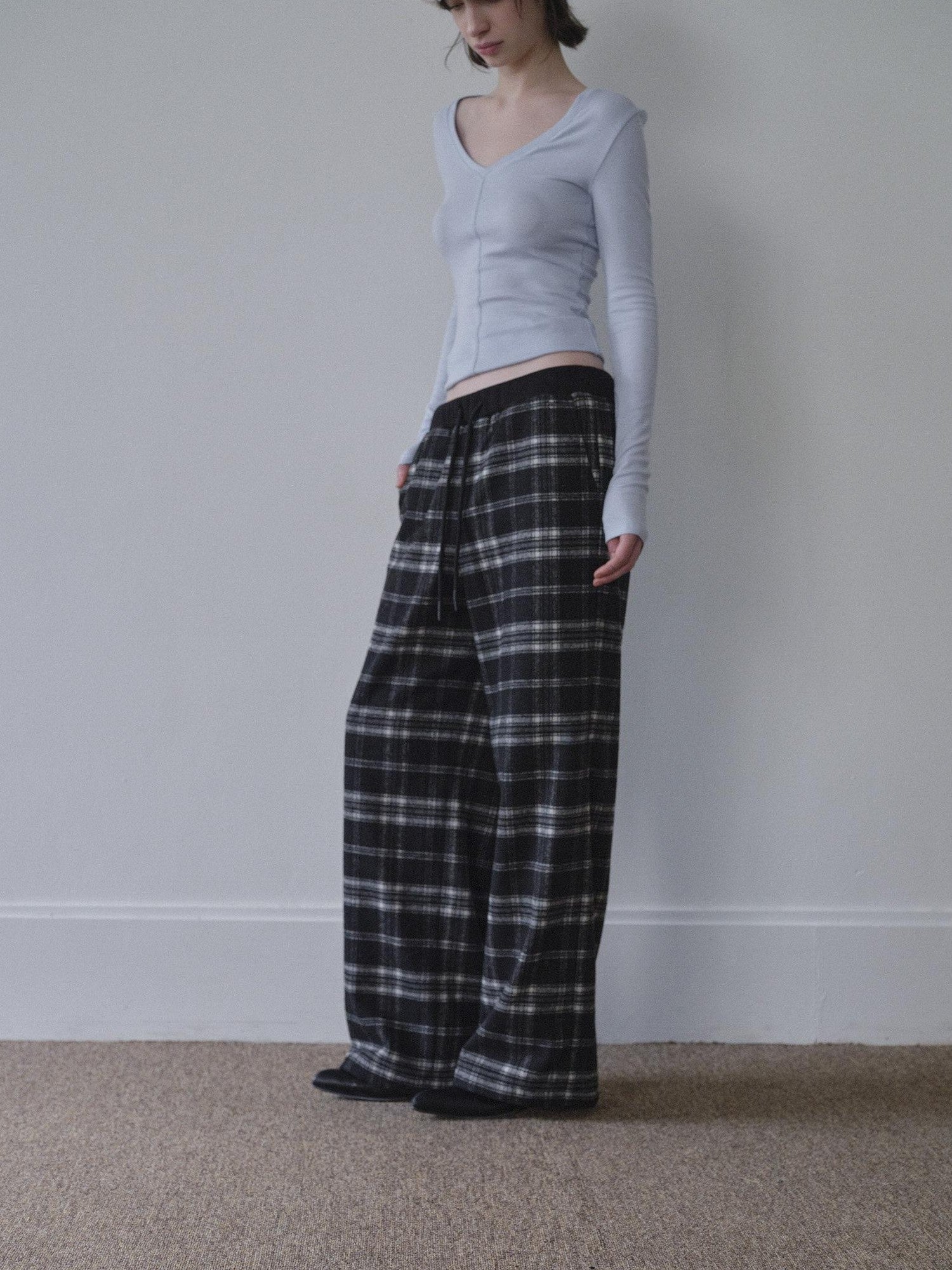 DKZ OFFICIAL Black Plaid Pockets Women&