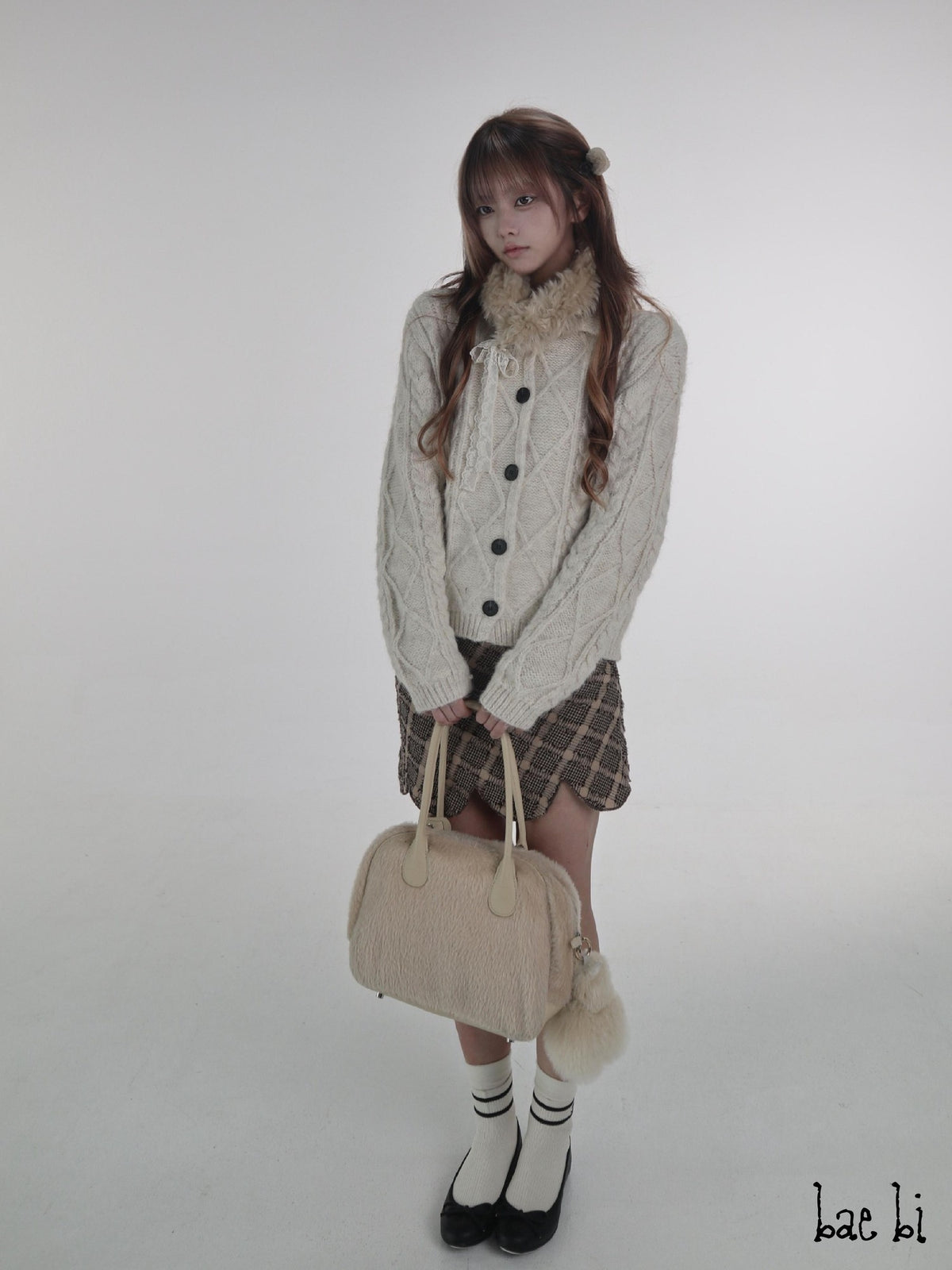 Diamond Jacquard Detachable Faux Fur Collar Women&