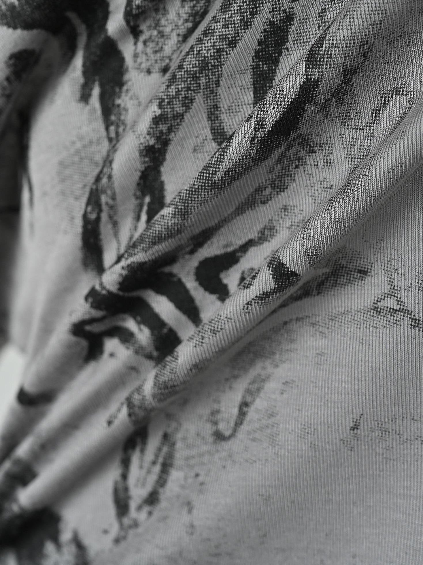 NORTH NODE Almond Gray Asymmetric Spliced Ruched Print Women&