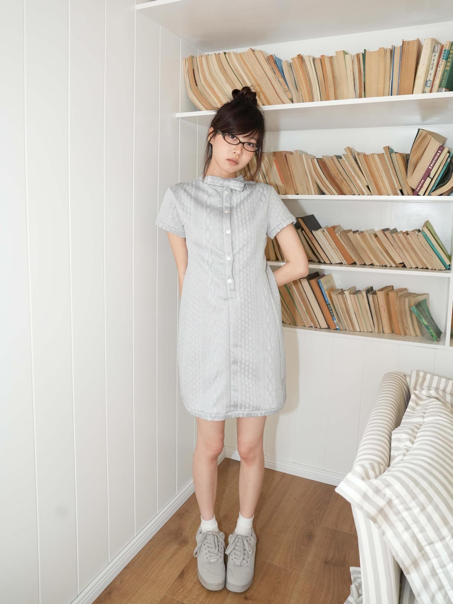takeabreak Light Gray Cable Bow Pearl Button Reversible Women&