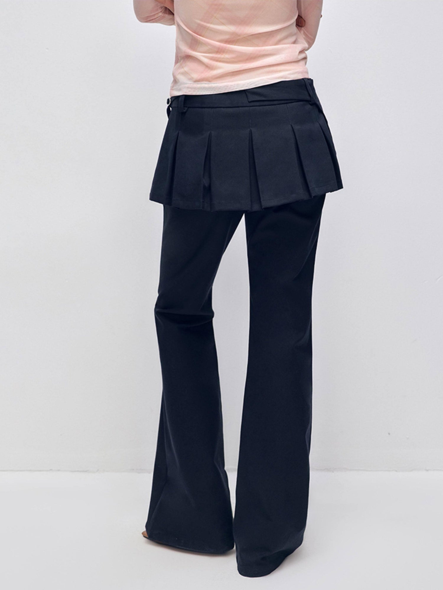 RUN TO THE FUTURE Pocketed Low Waist Micro Flare Slim Fit Women Zipper Poly Cotton Skorts