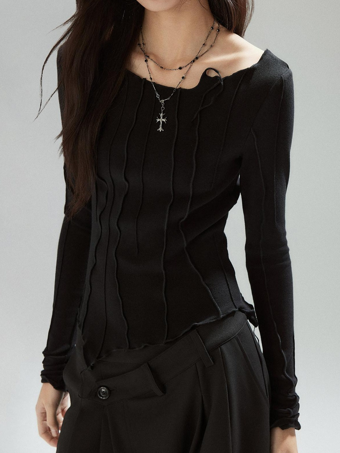 Low pixel Patchwork V-neck Slim Street Girls Lyocell Black Long Sleeve T-Shirts