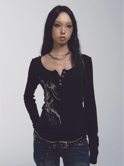 NONAME SPACE Cross Stitch Print Knit Sweater With Skull Buttons And Curved Hem