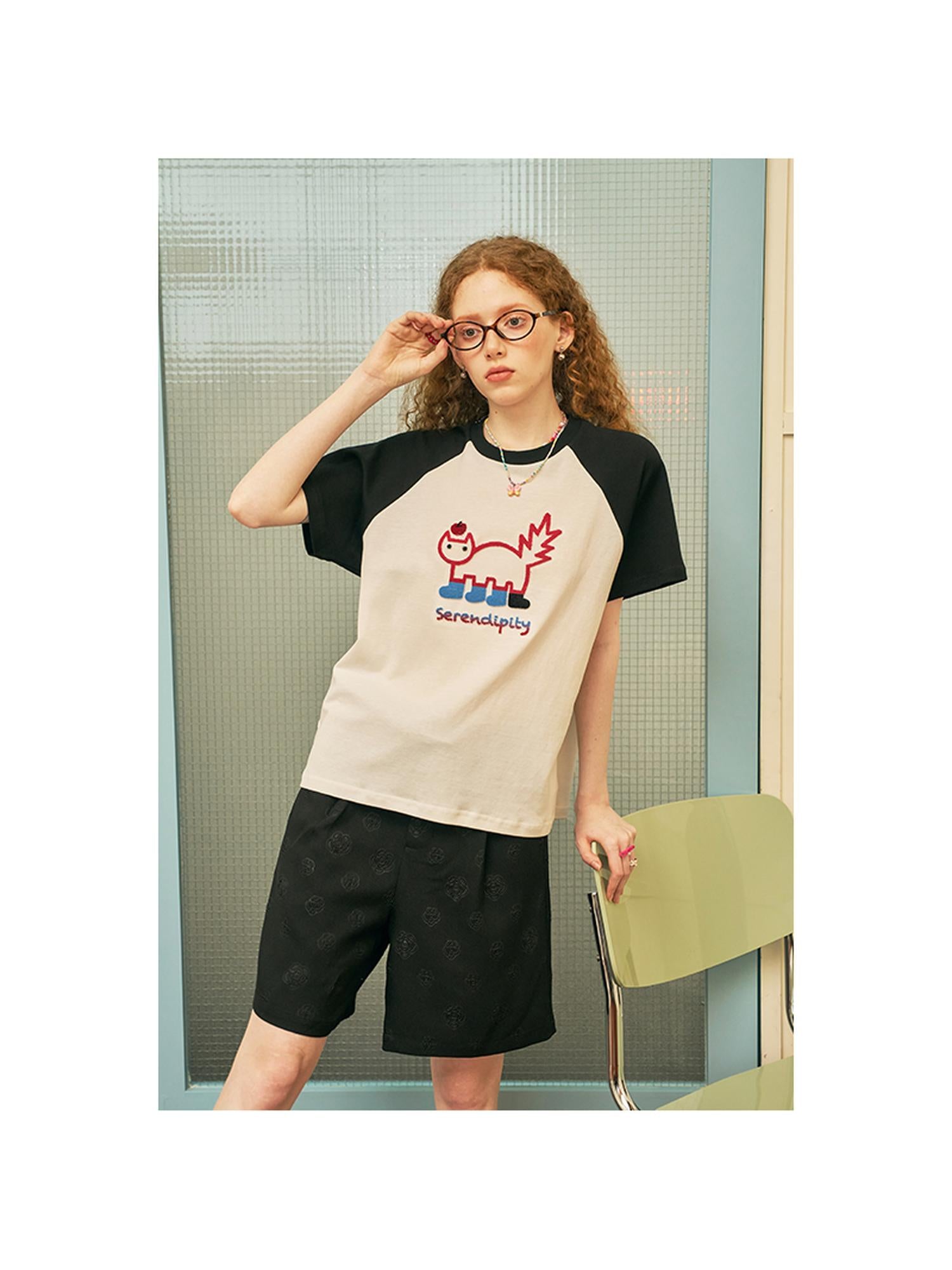 DIDDI MODA Playful Colorblock Cartoon Toothbrush Embroidery Cotton Tee