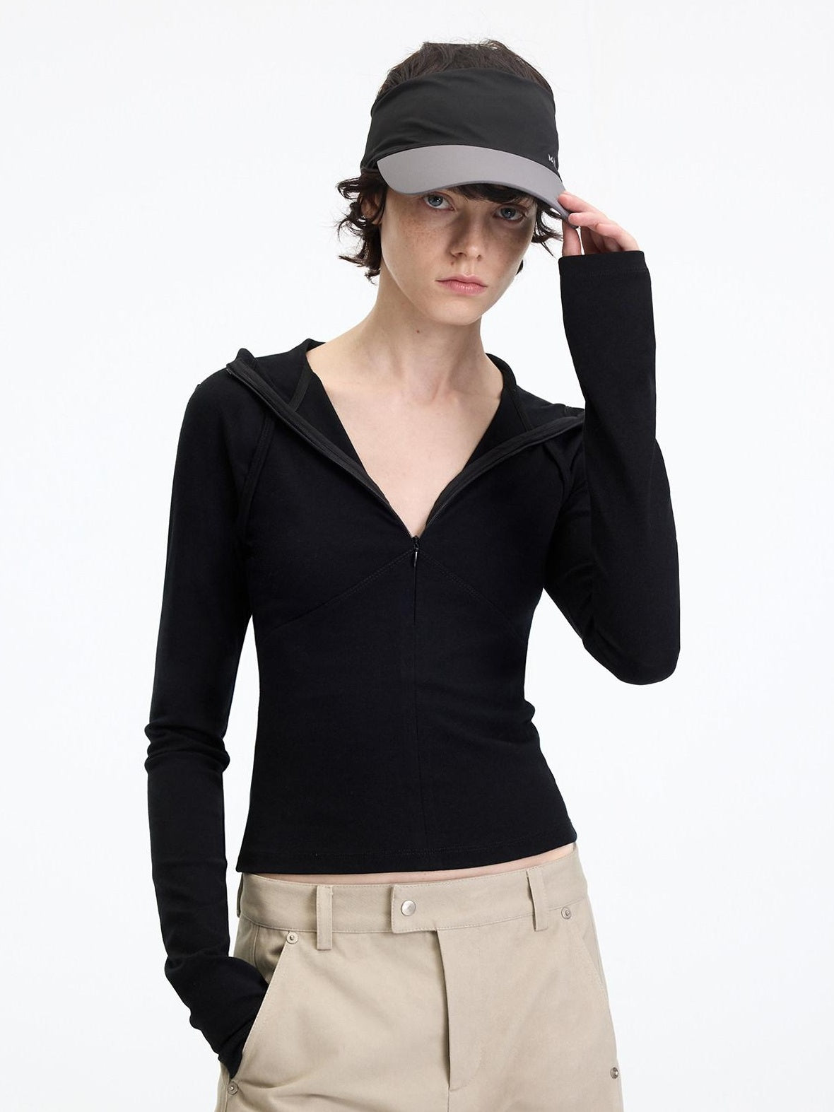 RUN TO THE FUTURE Slim Fit Hooded Zip Casual Women Cotton Blend Black Long Sleeve T-Shirts