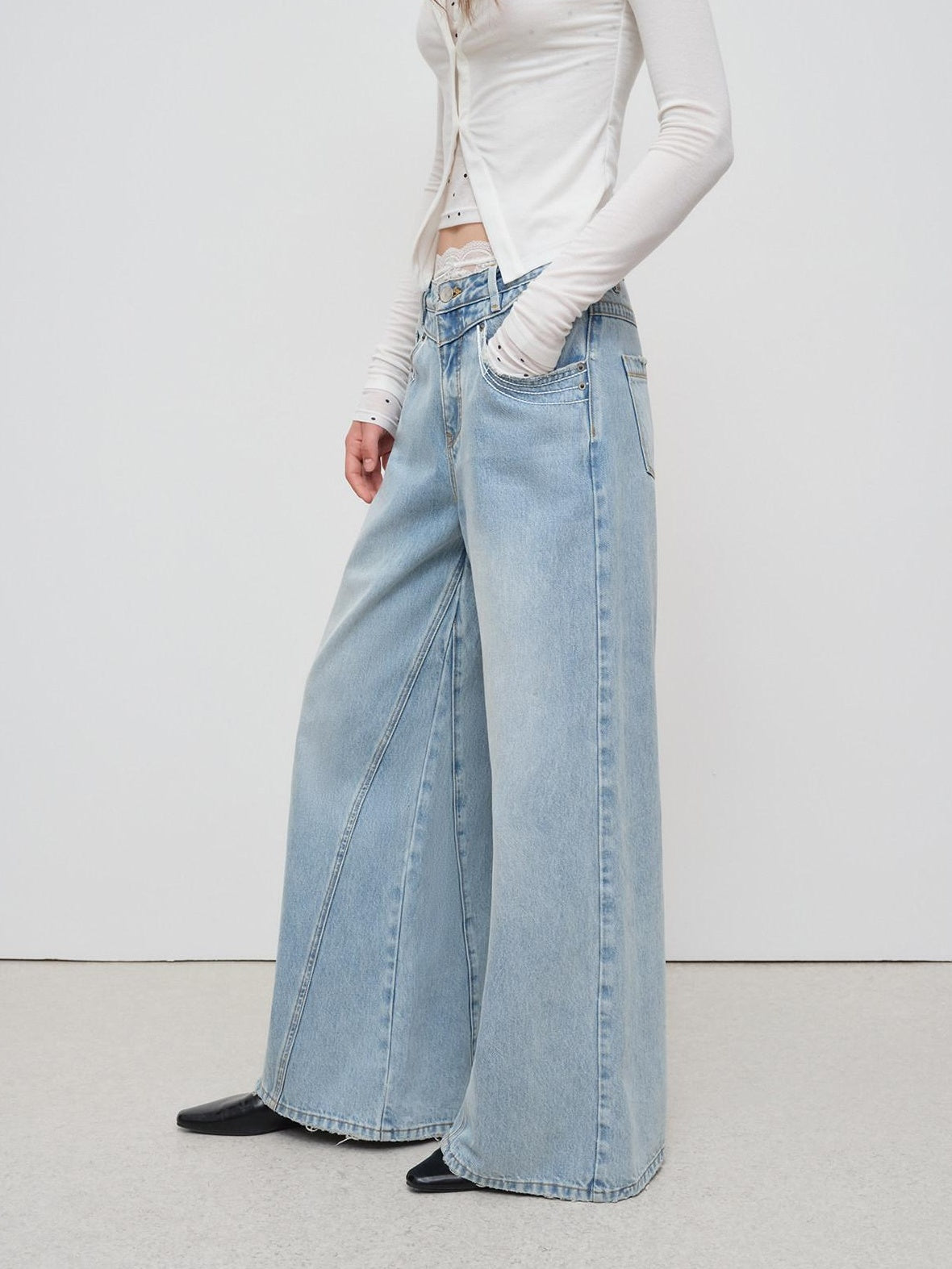 RUN TO THE FUTURE Light Blue Casual Loose Natural Waist Button Fly No Stretch Women Wide-Leg Jeans