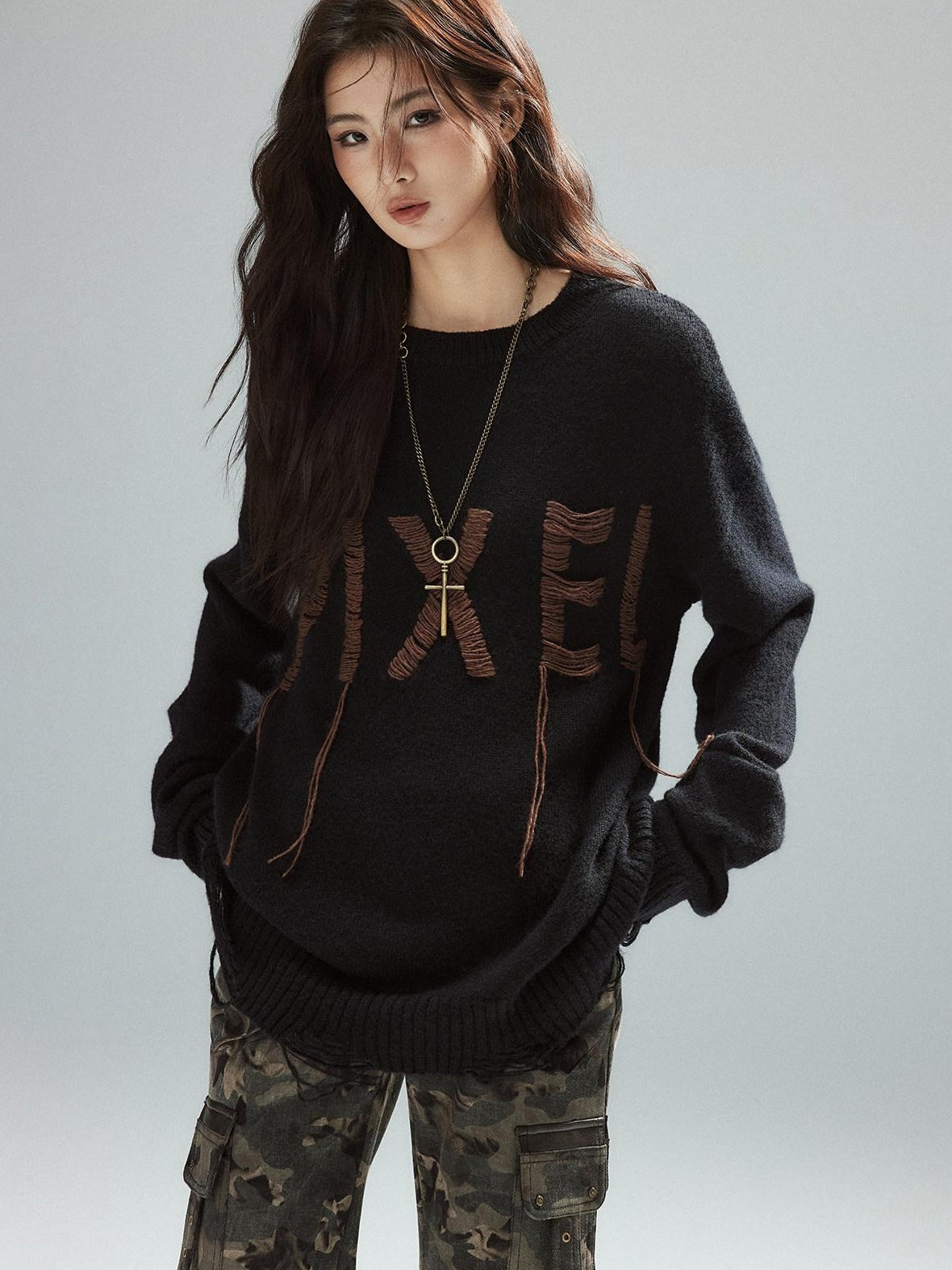 Low pixel Warm Oversized Street Style Distressed Hem Women Black Knit Pullover Sweaters