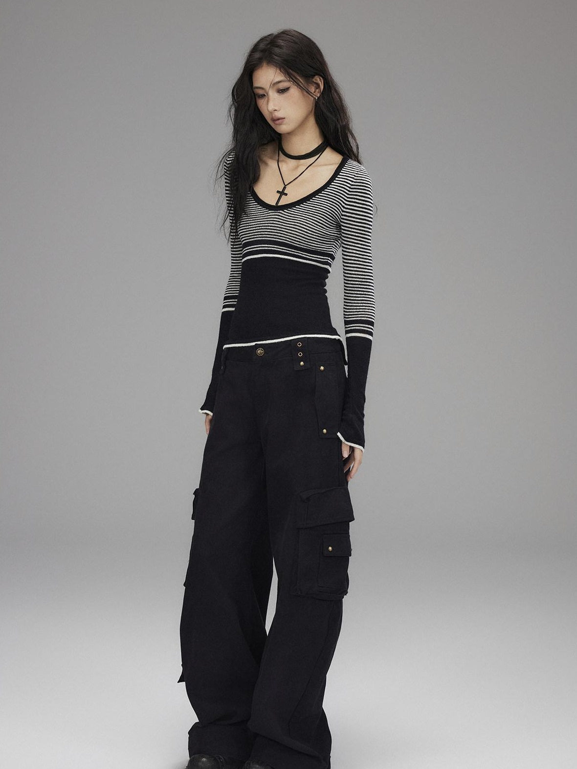 Low pixel Soft Acrylic Slim V-neck Striped Casual Women Everyday Long Sleeve T-Shirts