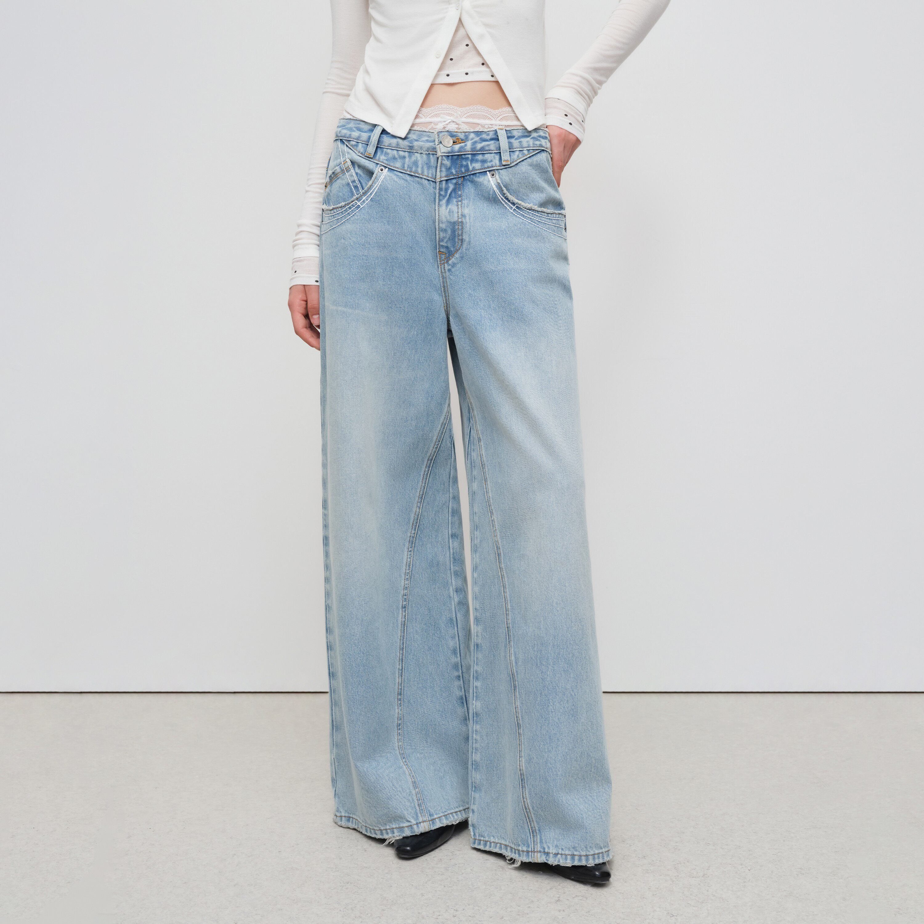 RUN TO THE FUTURE Light Blue Casual Loose Natural Waist Button Fly No Stretch Women Wide-Leg Jeans