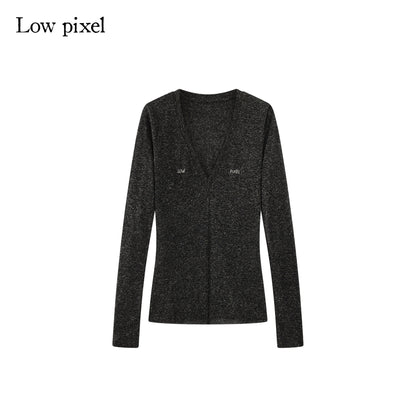 Low pixel Linen Blend Printed Slim Fit V-neck Women Black Long Sleeve T-Shirts