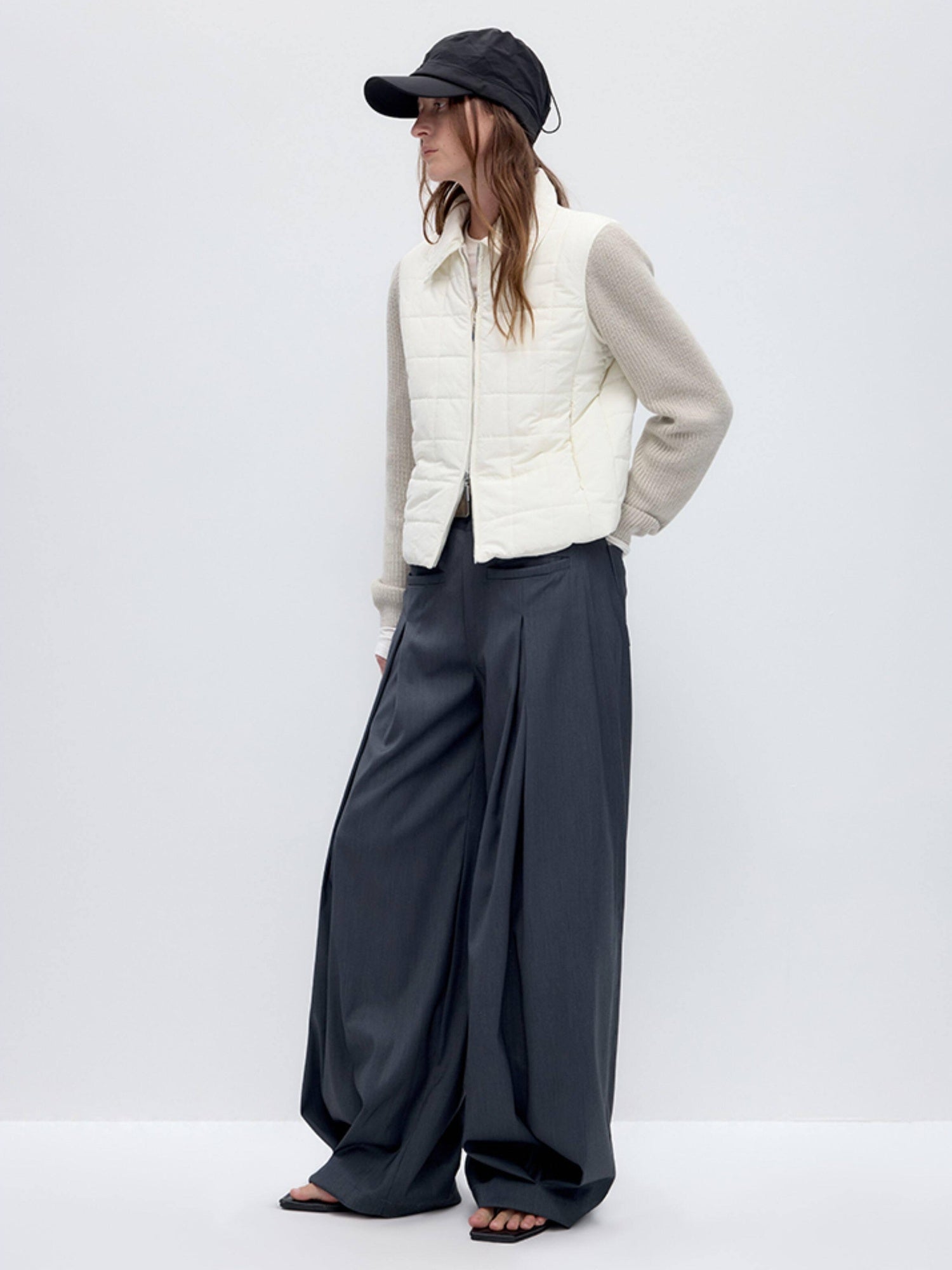 RUN TO THE FUTURE Pleated Low Waist Minimalist Loose Fit Women Vintage Green Wide-Leg Pants