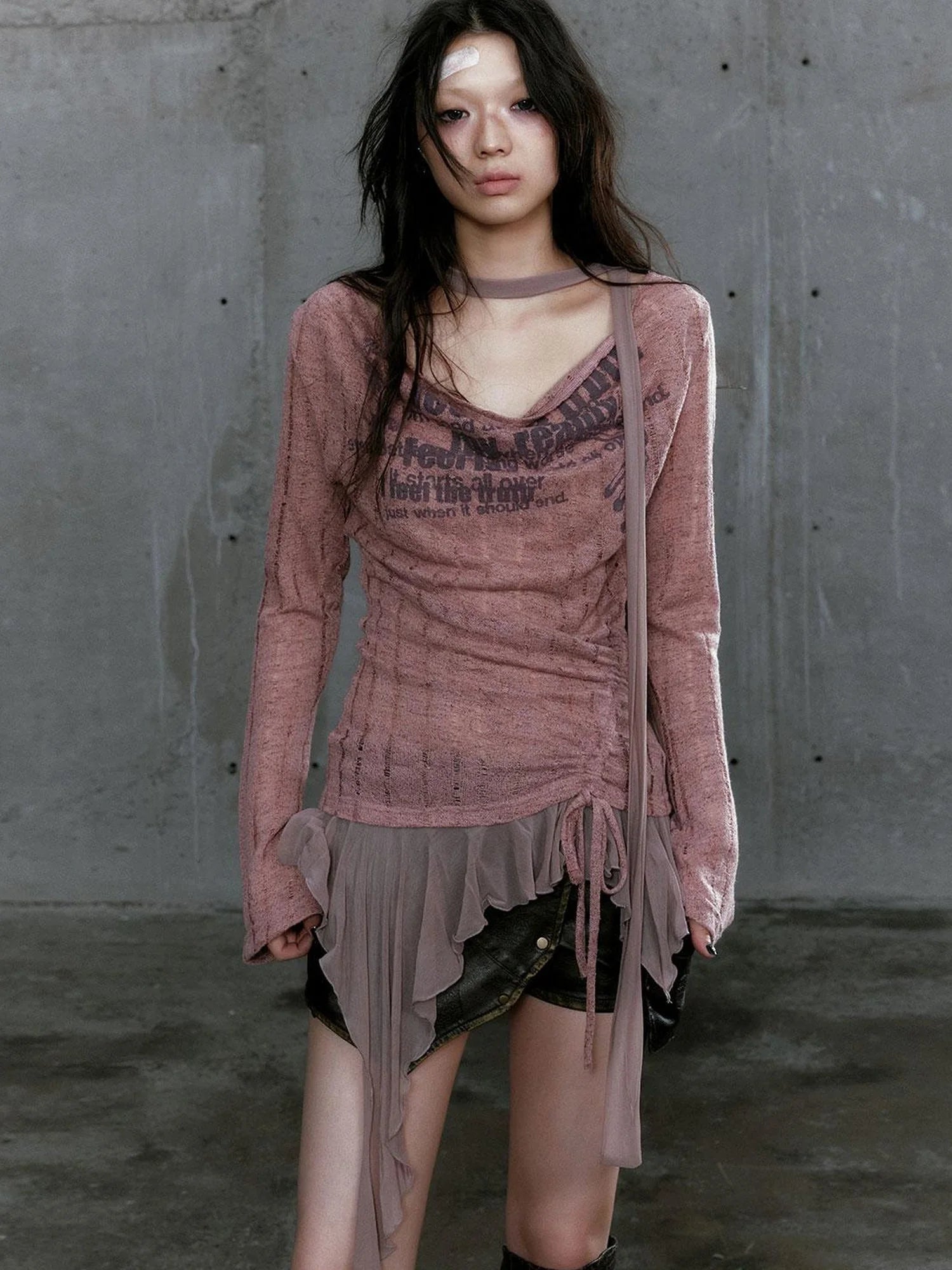 Graffiti Swing Collar Peplum Print Knit Top