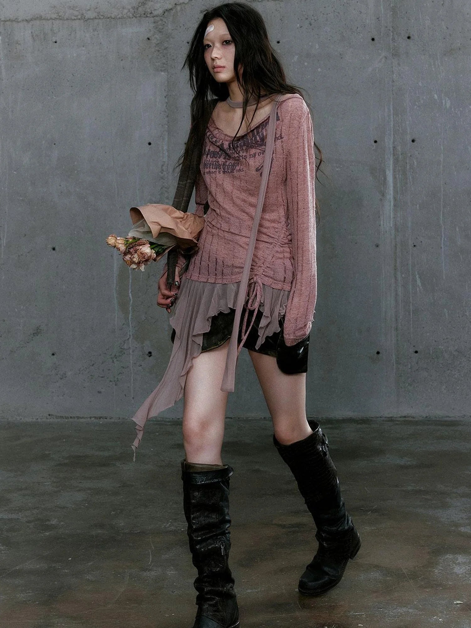 Graffiti Swing Collar Peplum Print Knit Top