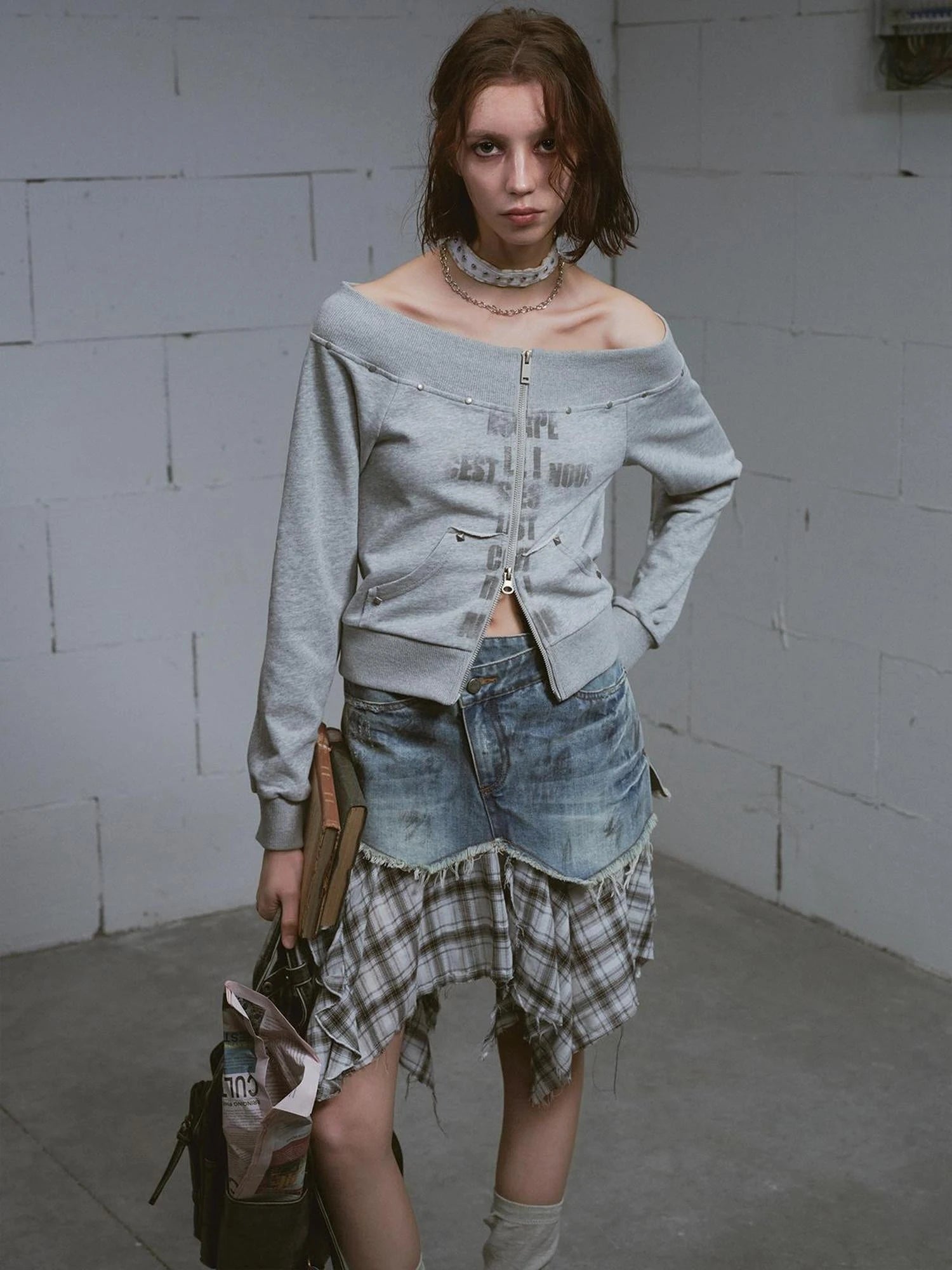 Lost Road Cut Out Print Shoulder Knit Sweatshirt