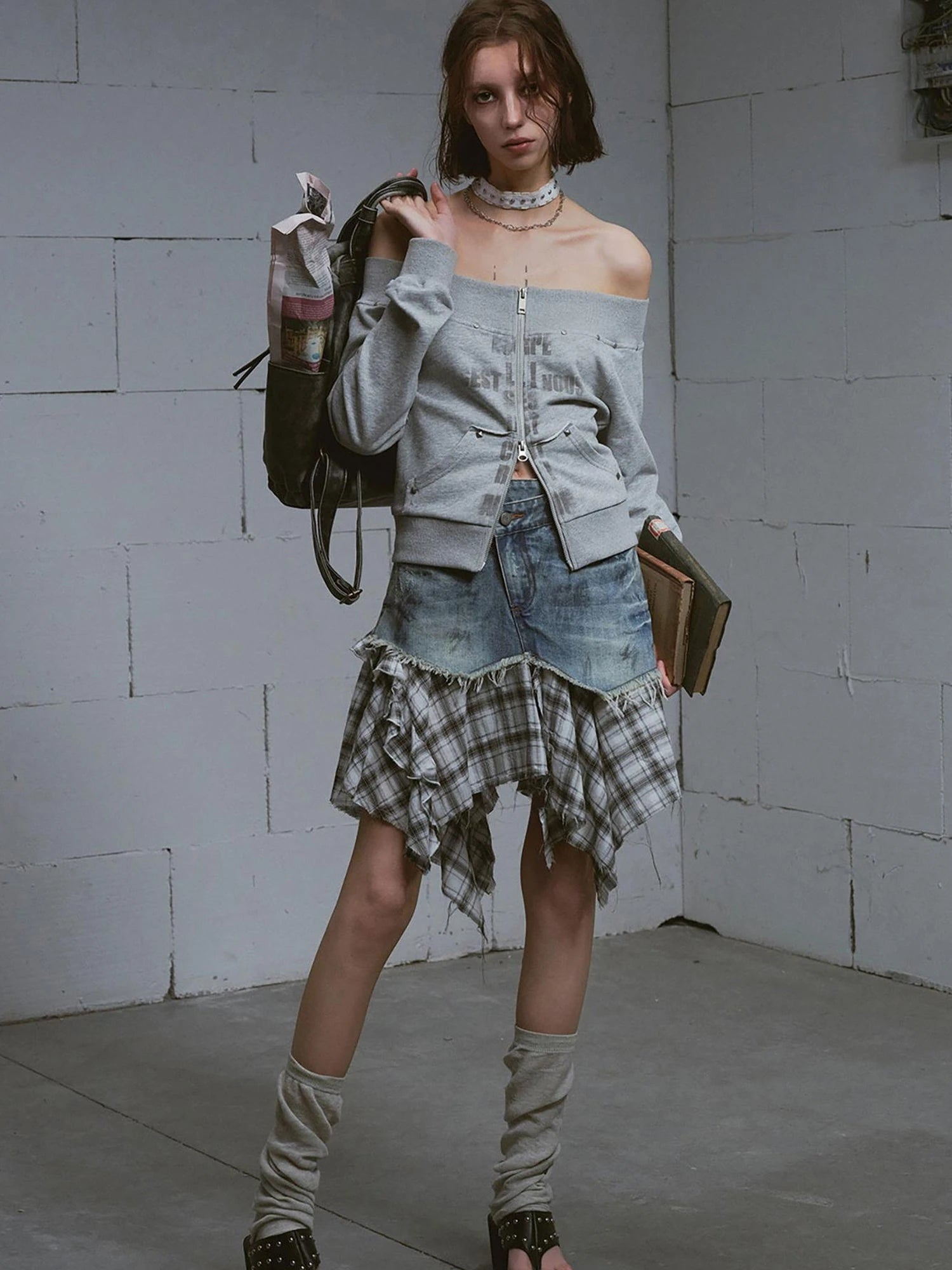 Lost Road Cut Out Print Shoulder Knit Sweatshirt