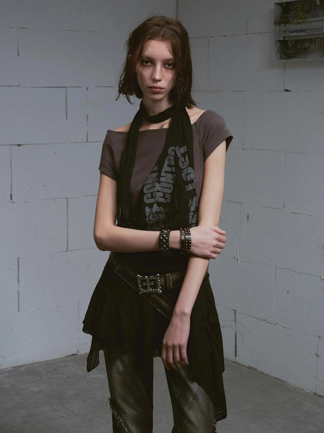 Lost Road Print Layered Dress With Scarf