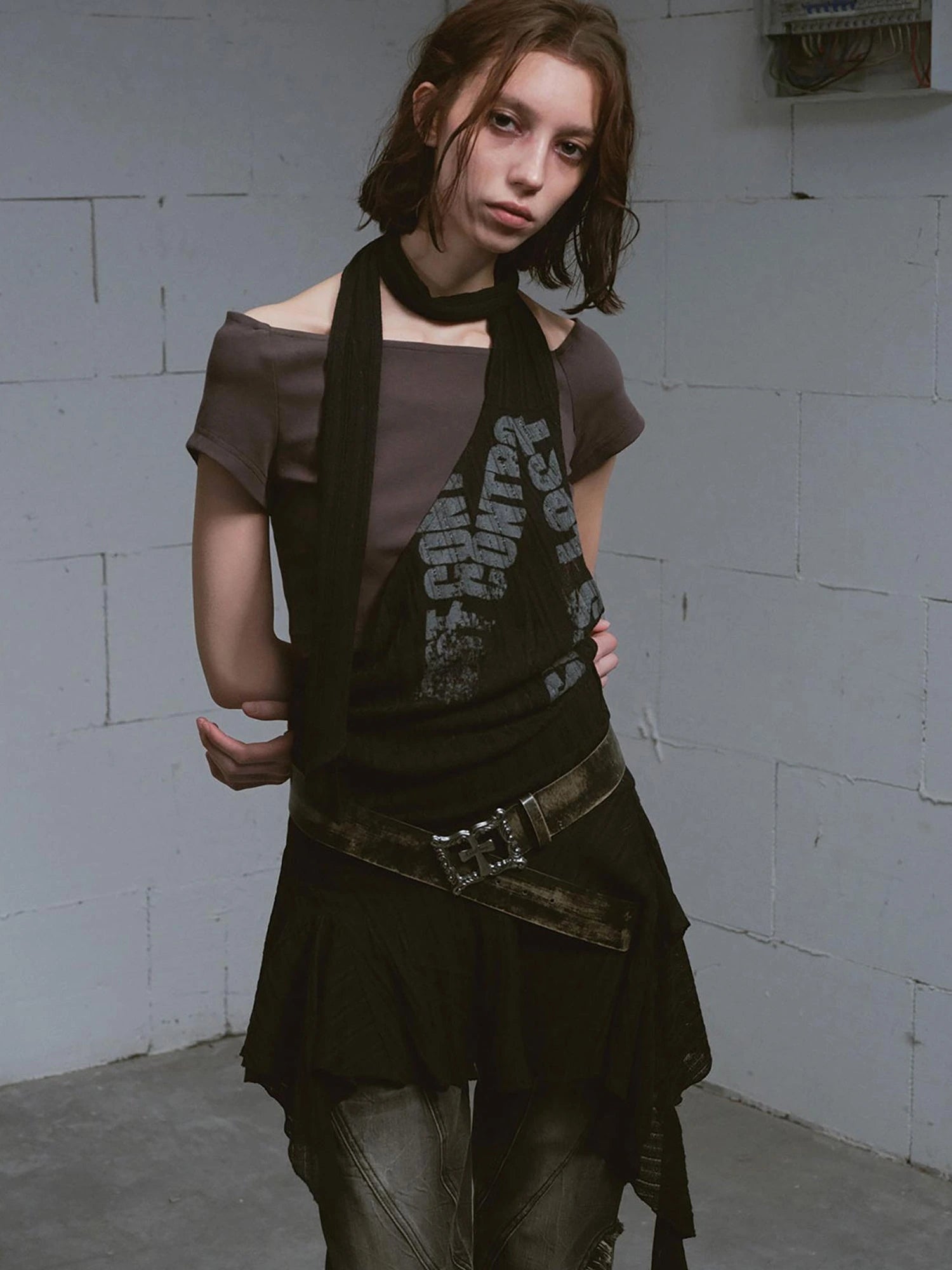 Lost Road Print Layered Dress With Scarf