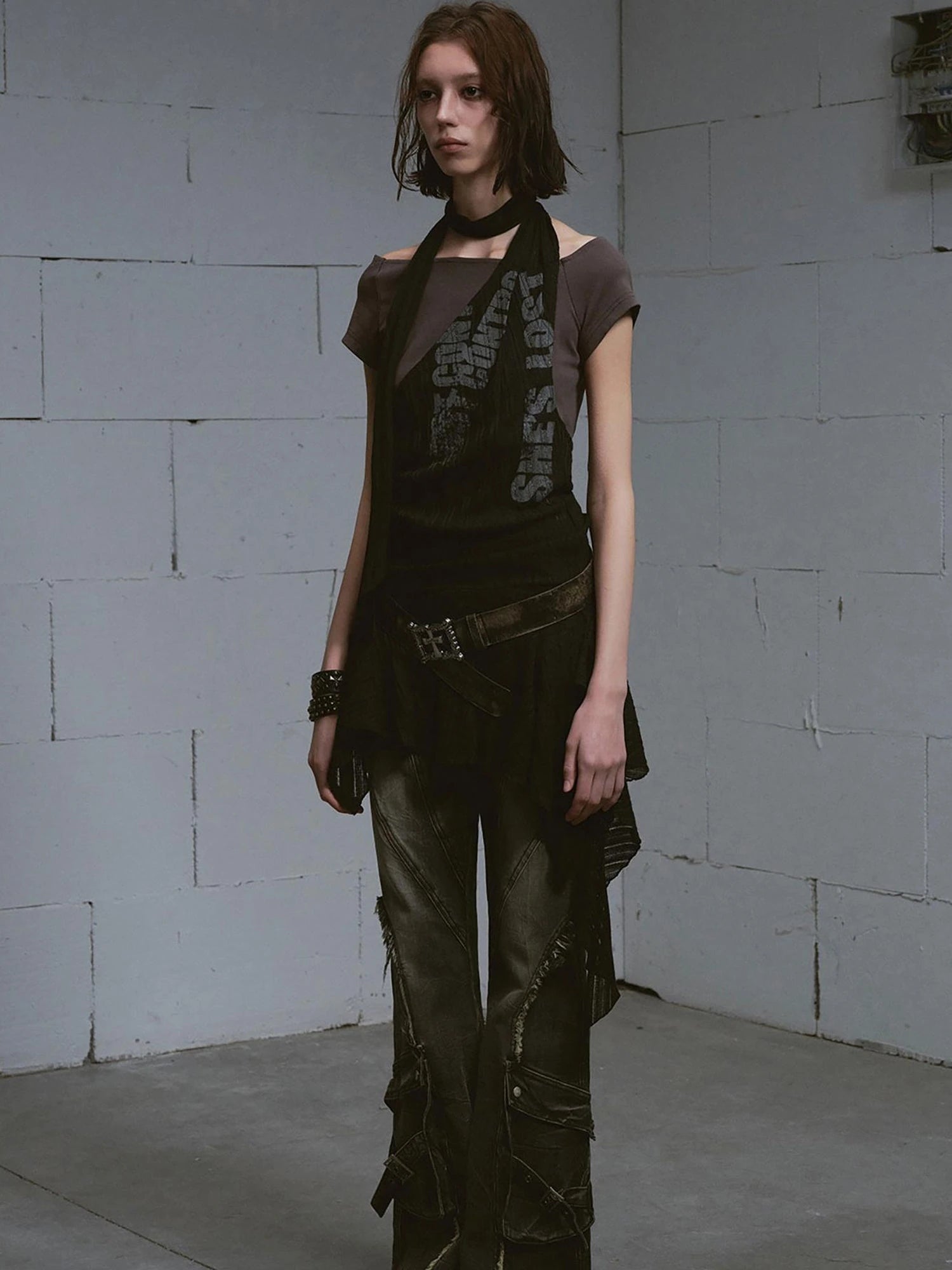 Vintage Distressed Flared Jeans