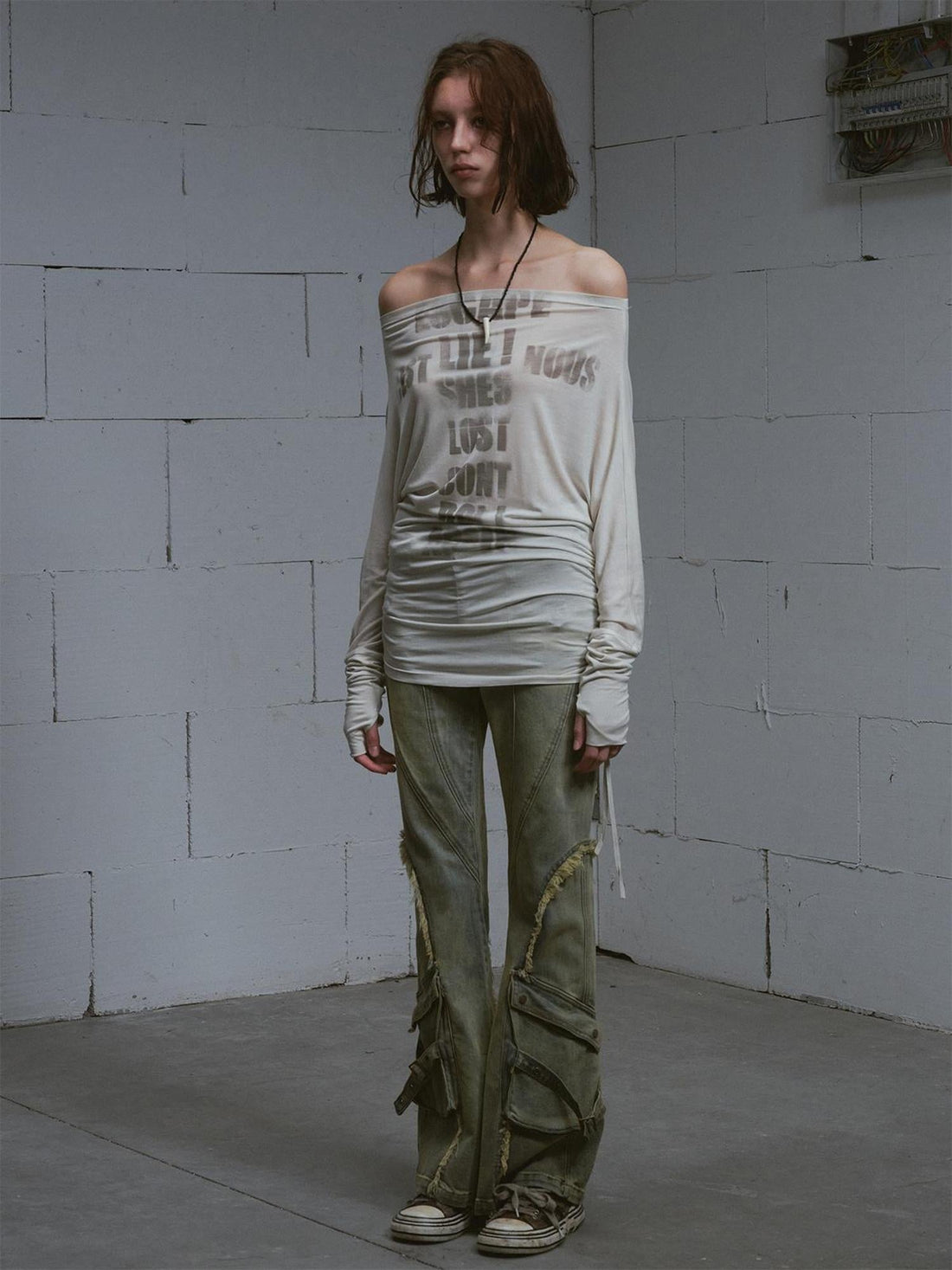 Update c Vintage Distressed Flared Jeans