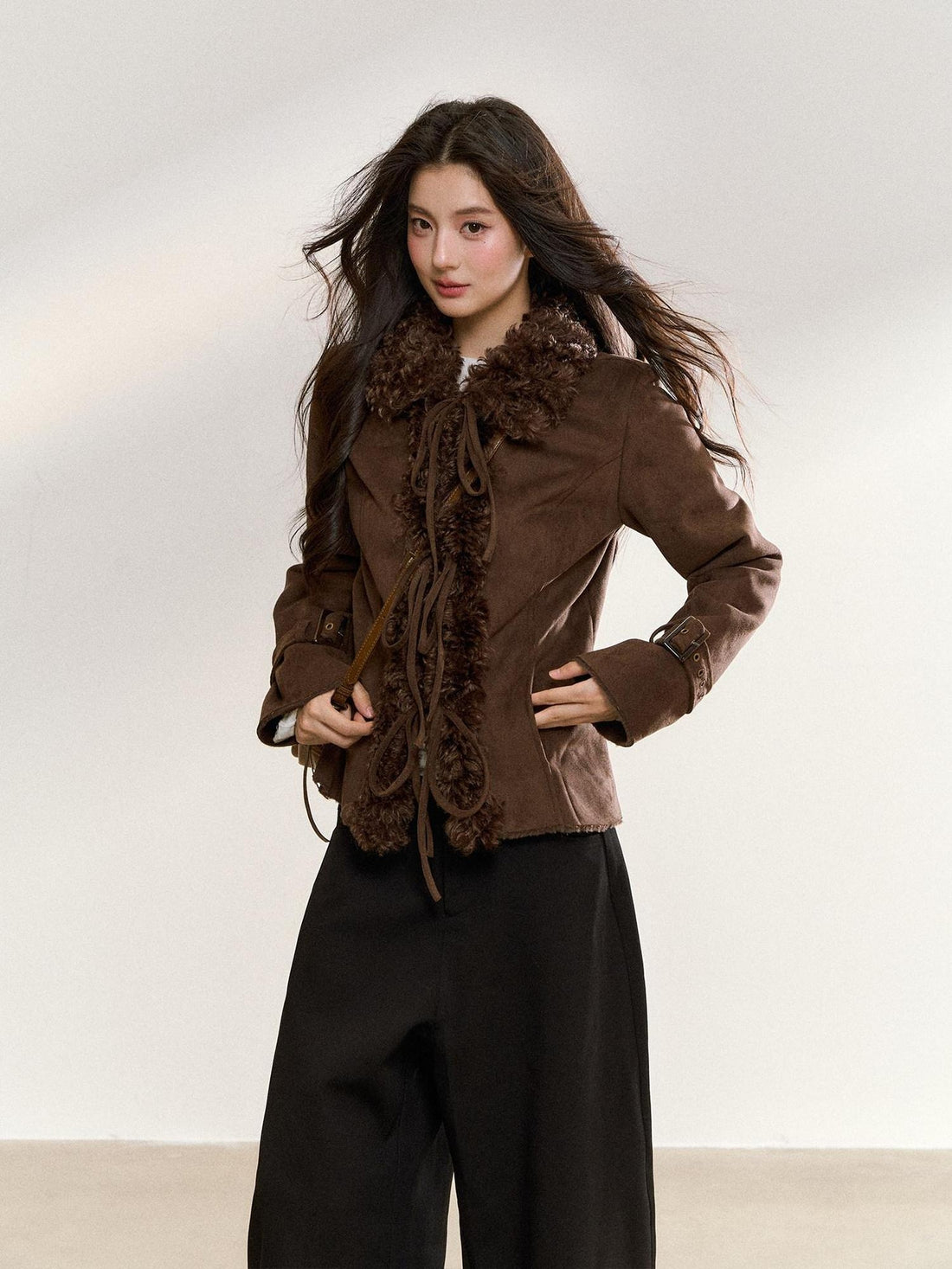 7Shiftin Sexy Slim Fit Faux Fur Collar Short Long Sleeve Women Cropped Jackets