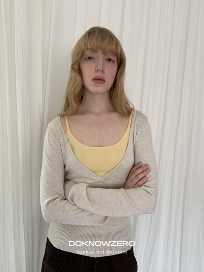 DKZ OFFICIAL V-neck Colorblock Faux Layered Women&