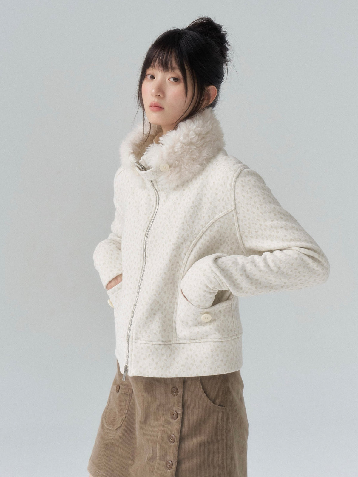 chaoschaos_Fleece_Stand_Collar_Drop_Shoulder_Slimming_Women&