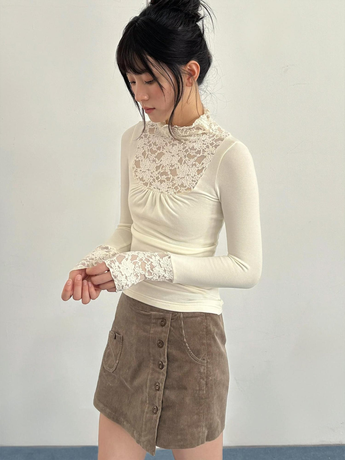 chaoschaos Lace Spliced High Neck Ruched Hollow Out Women&