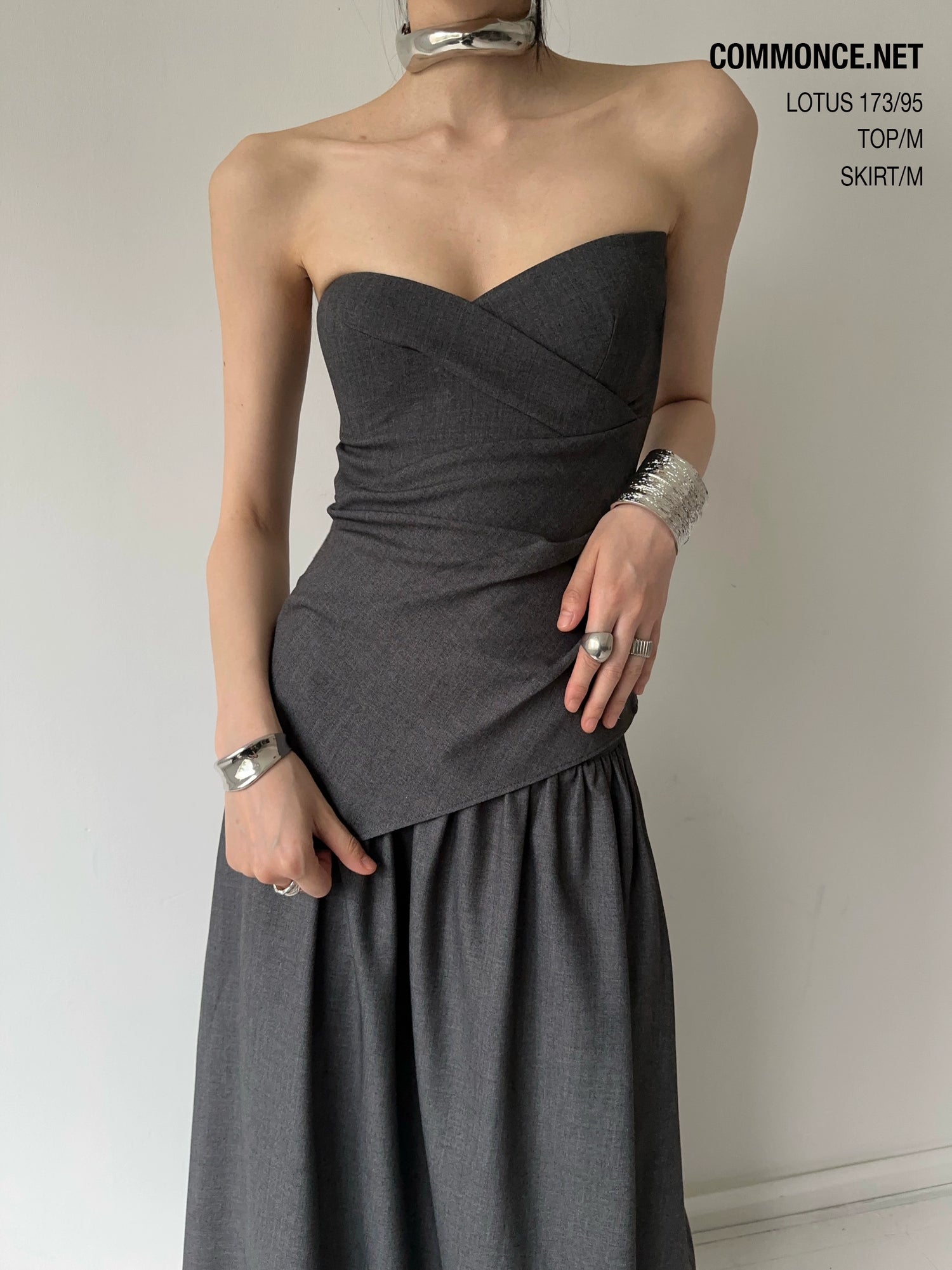 commonce.net_Asymmetrical_Off_Shoulder_Crop_Top_With_Slanted_Hem_MISSTT