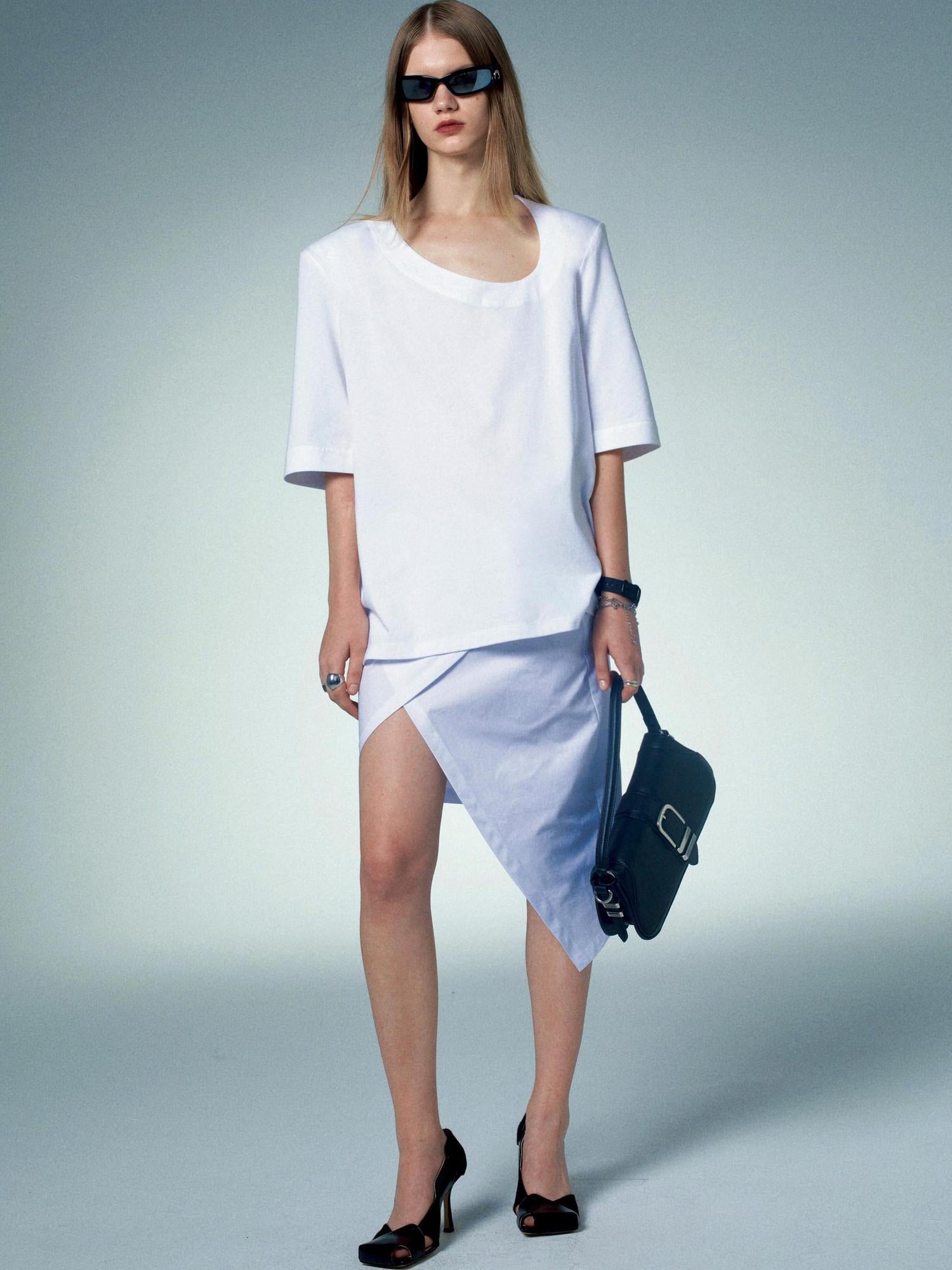 commonce.net Detachable Asymmetrical Wide Collar T-shirt