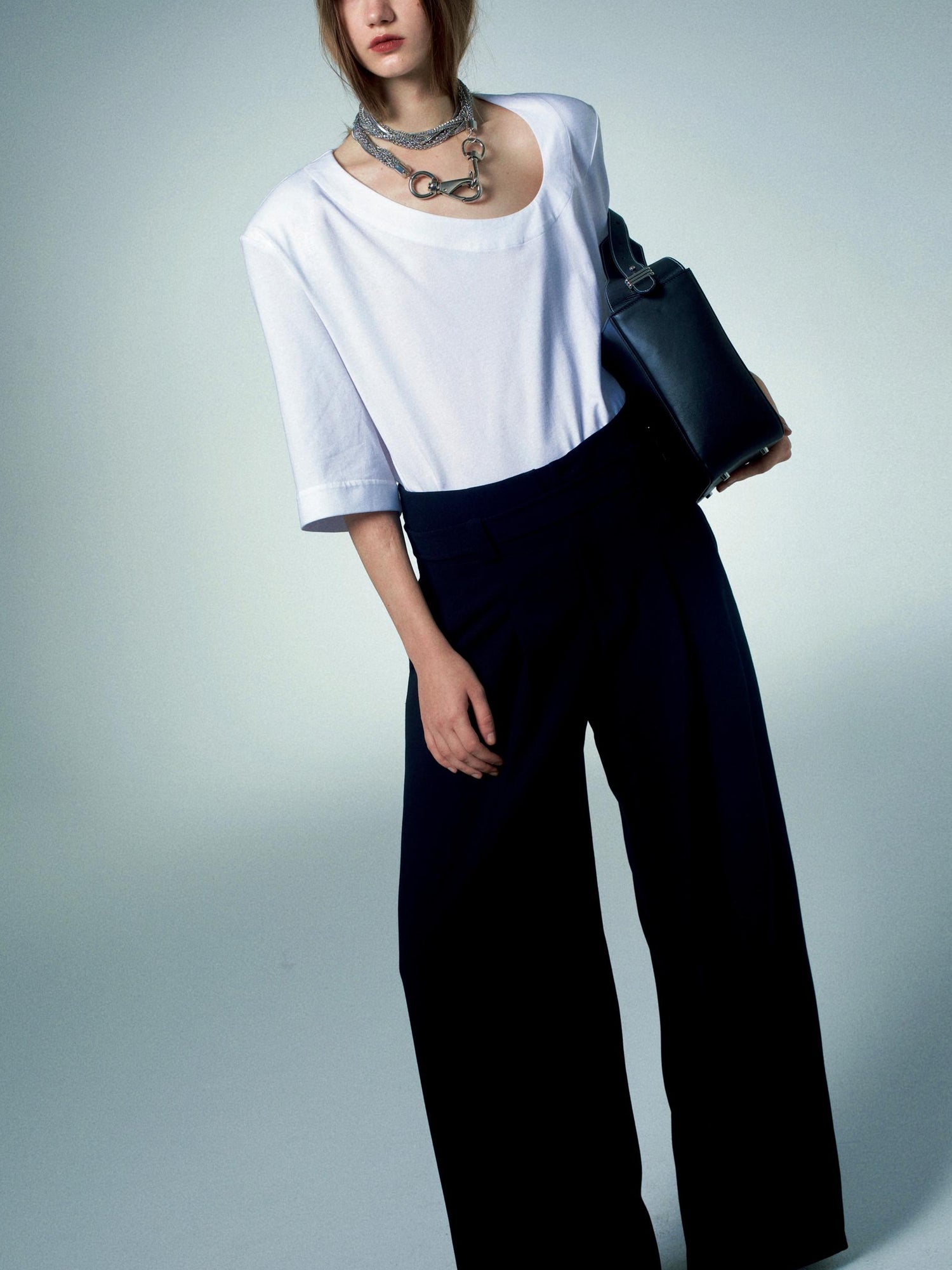 commonce.net Detachable Asymmetrical Wide Collar T-shirt