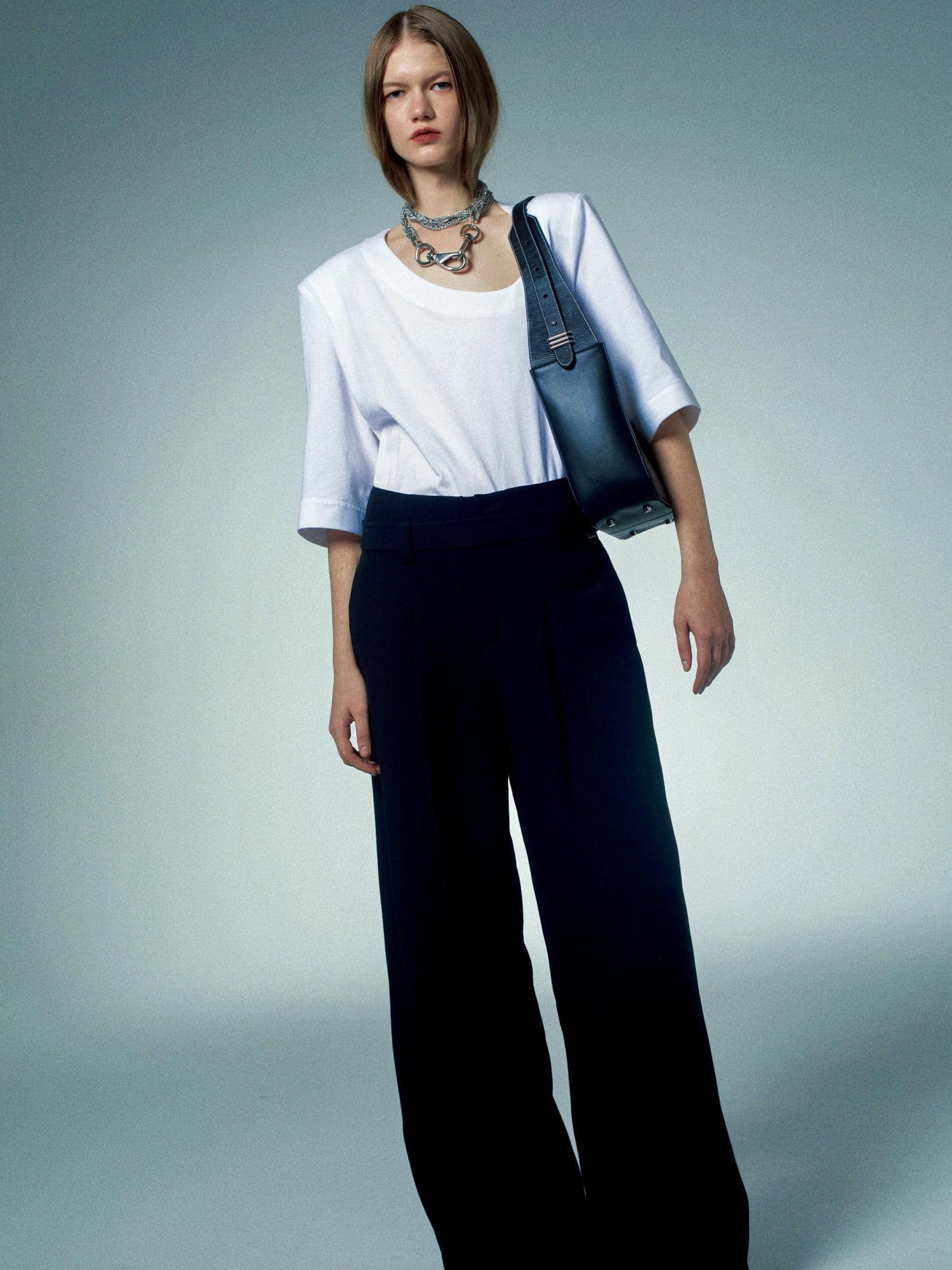 commonce.net Detachable Asymmetrical Wide Collar T-shirt