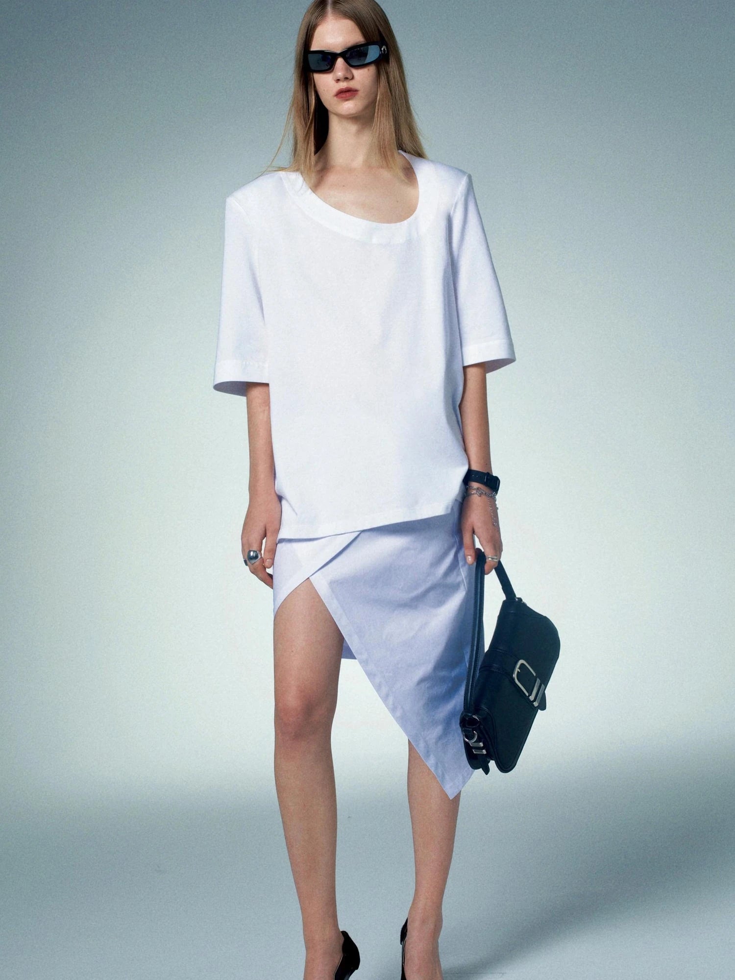 Detachable Asymmetrical Wide Collar T-shirt