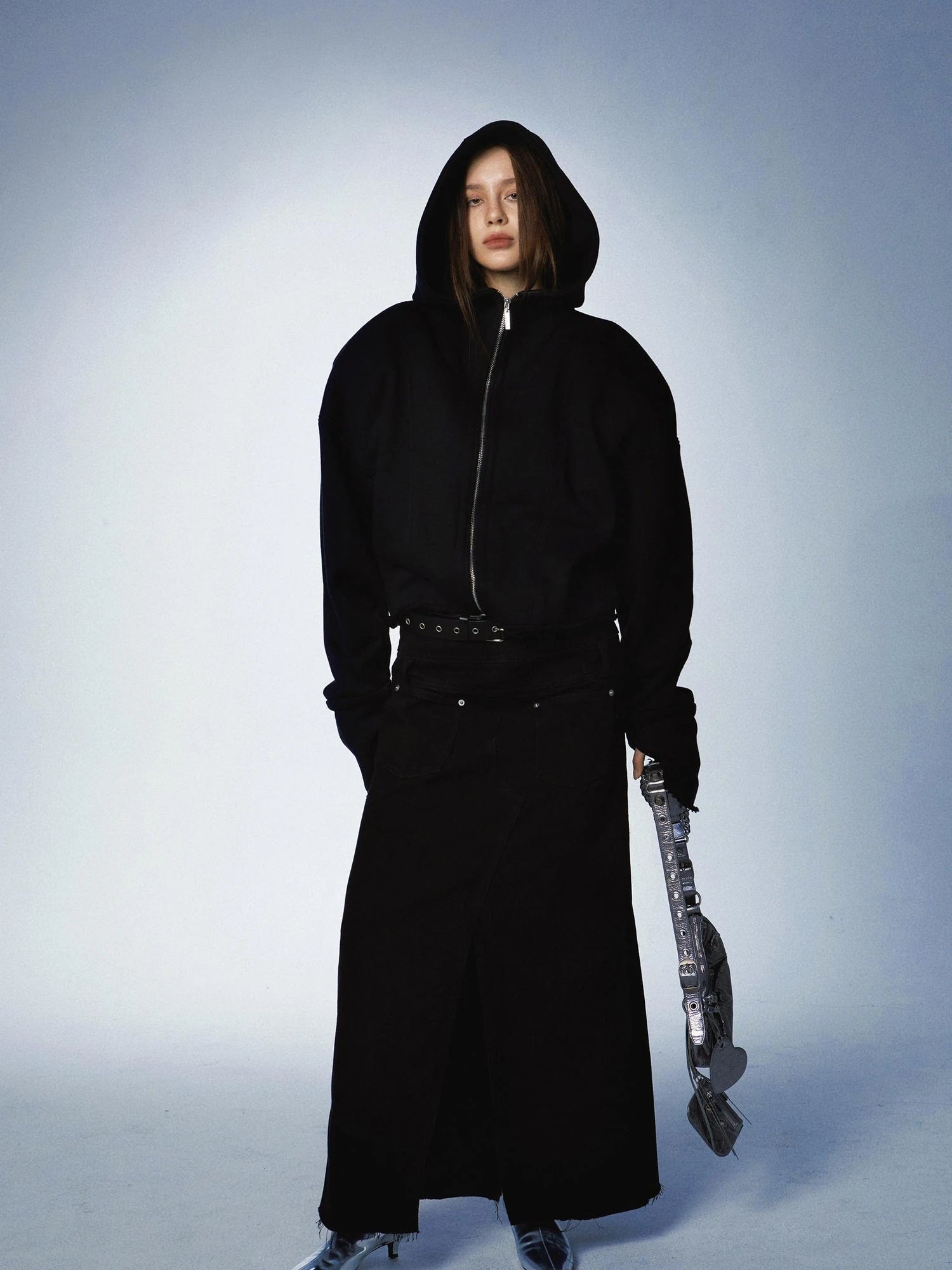 Oversized Black Zip Hoodie With Raw Edges And Shoulder Pads